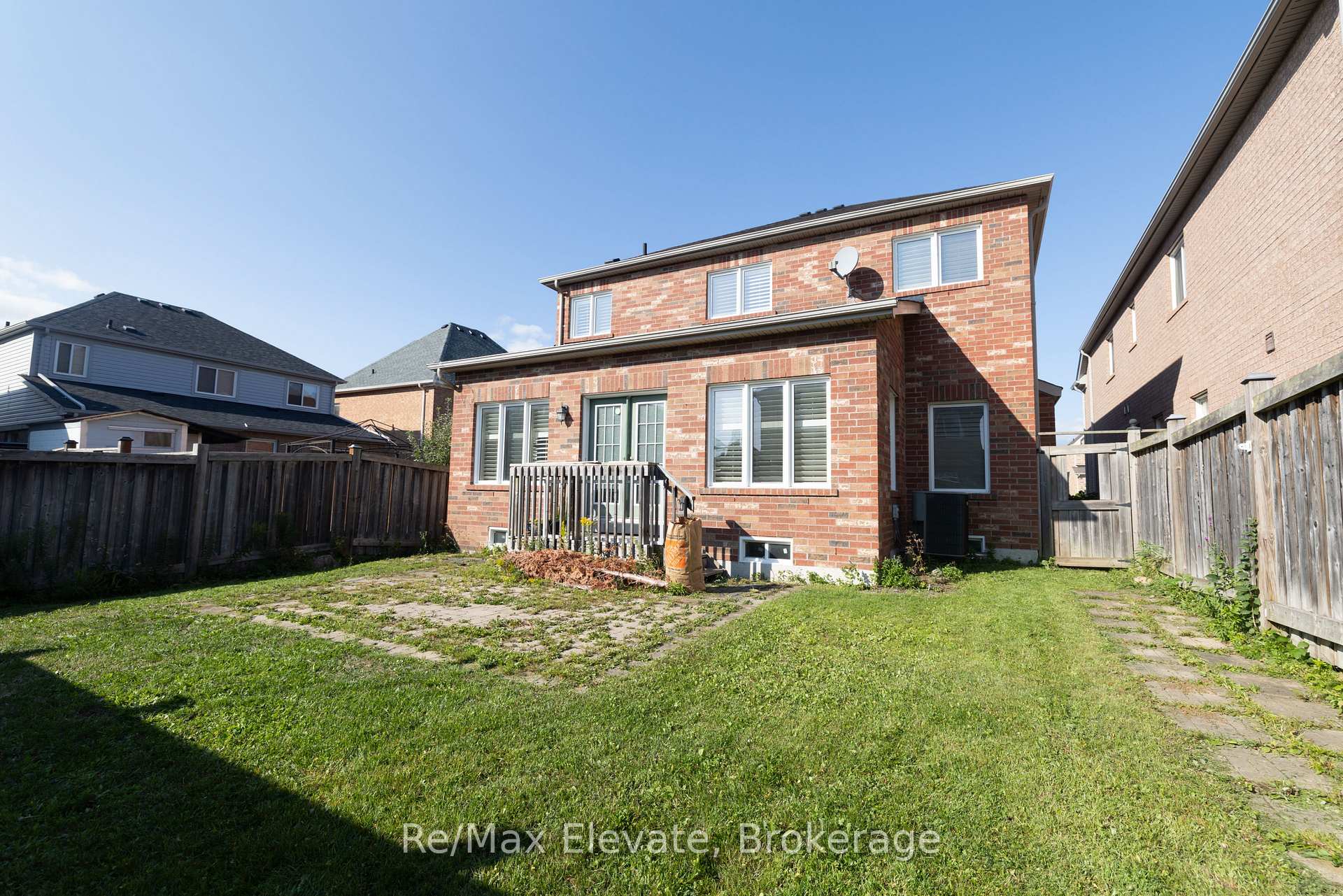 Photo 20 of 999 Coldstream Drive, Oshawa, Taunton — HOMEH