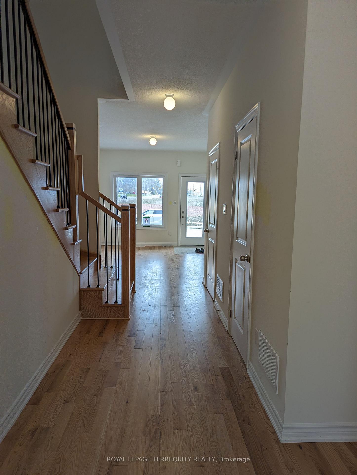 Photo 25 of 1107 Marathon Avenue, Pickering, Rural Pickering — HOMEH