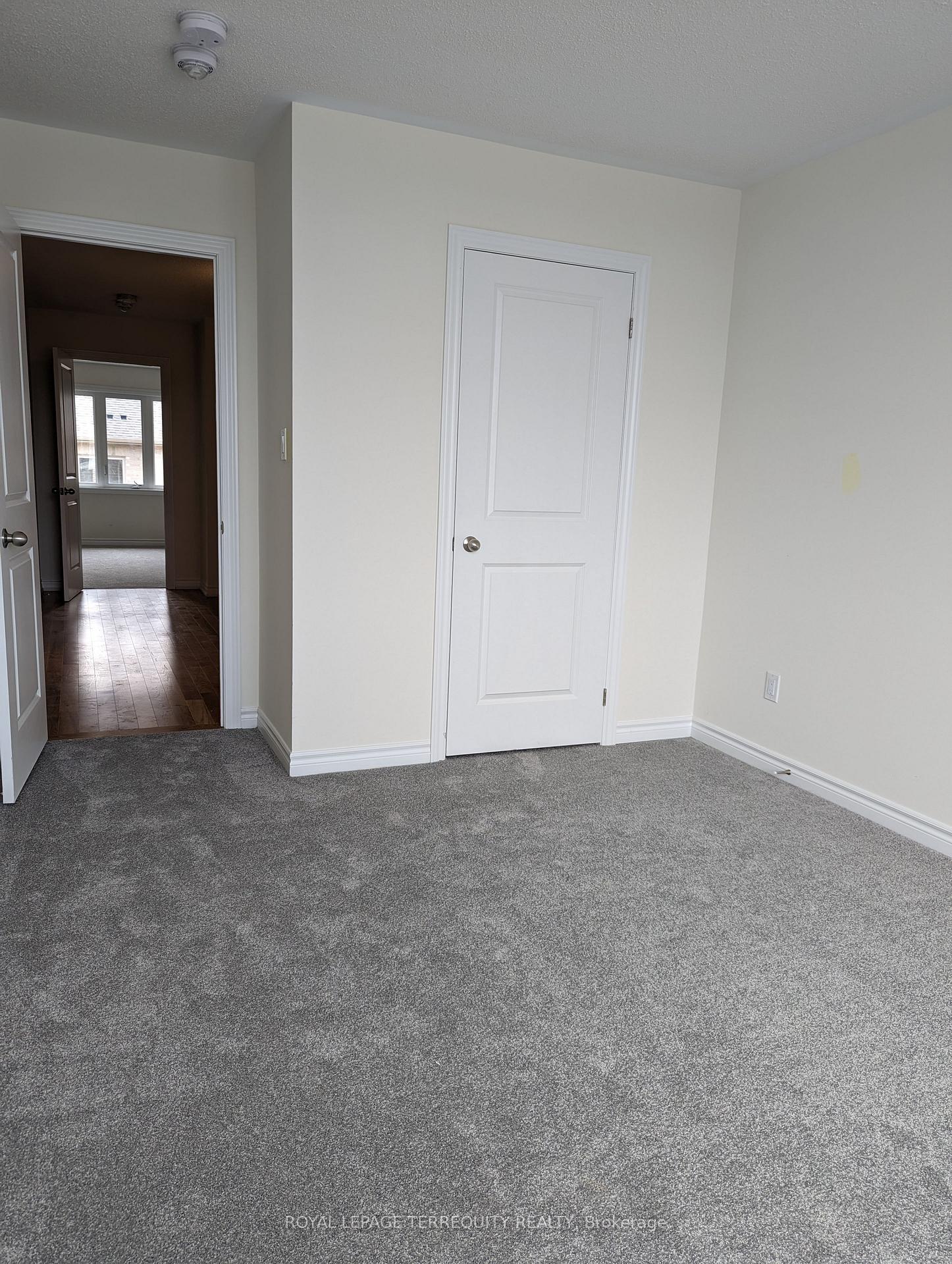 Photo 12 of 1107 Marathon Avenue, Pickering, Rural Pickering — HOMEH