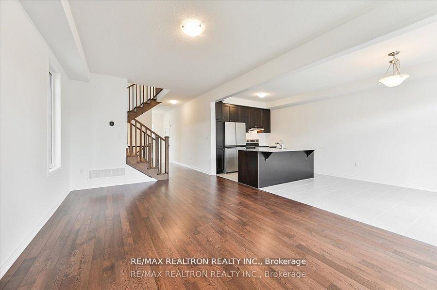 Photo 10 of 3106 Mulberry Lane, Pickering, Rural Pickering — HOMEH