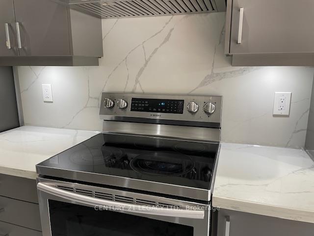 Photo 20 of Unit 27, 10 Cherrytree Drive, Brampton, Fletcher's Creek South — HOMEH
