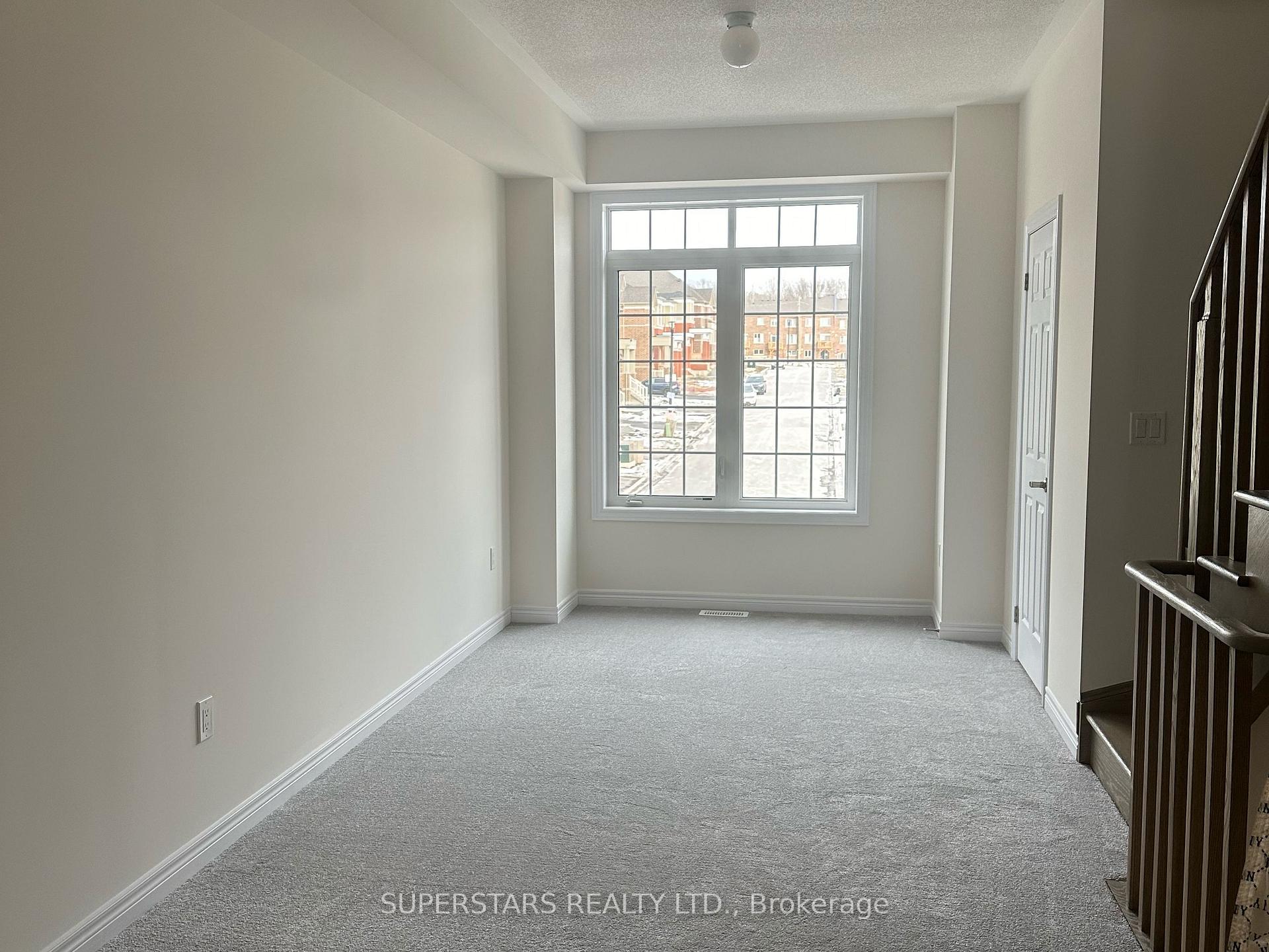 Photo 1 of 929 Crowsnest Hollow, Pickering, Rural Pickering — HOMEH