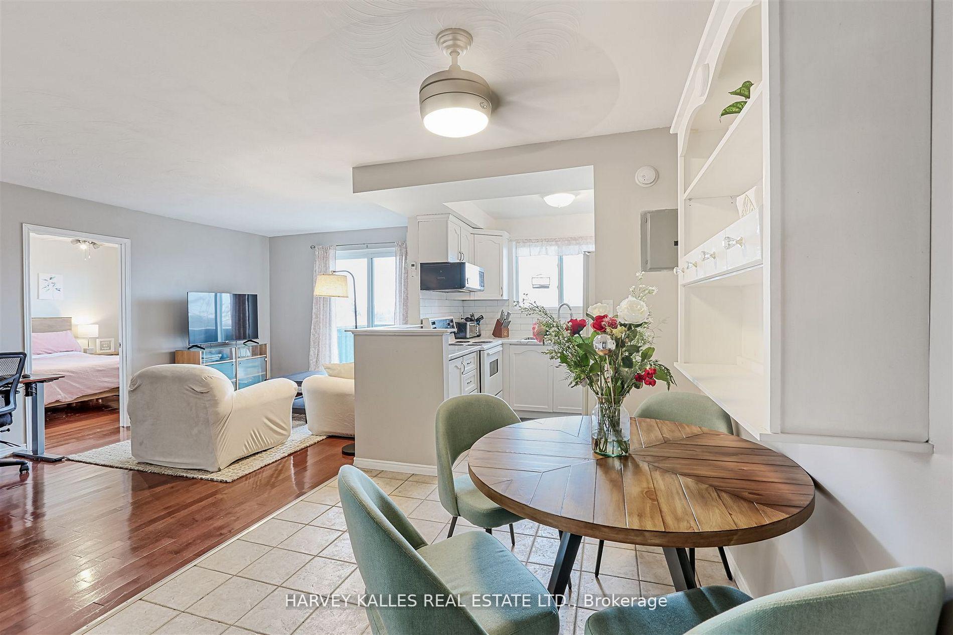 Photo 17 of Unit 45, 2373 King Street E, Hamilton, Glenview — HOMEH