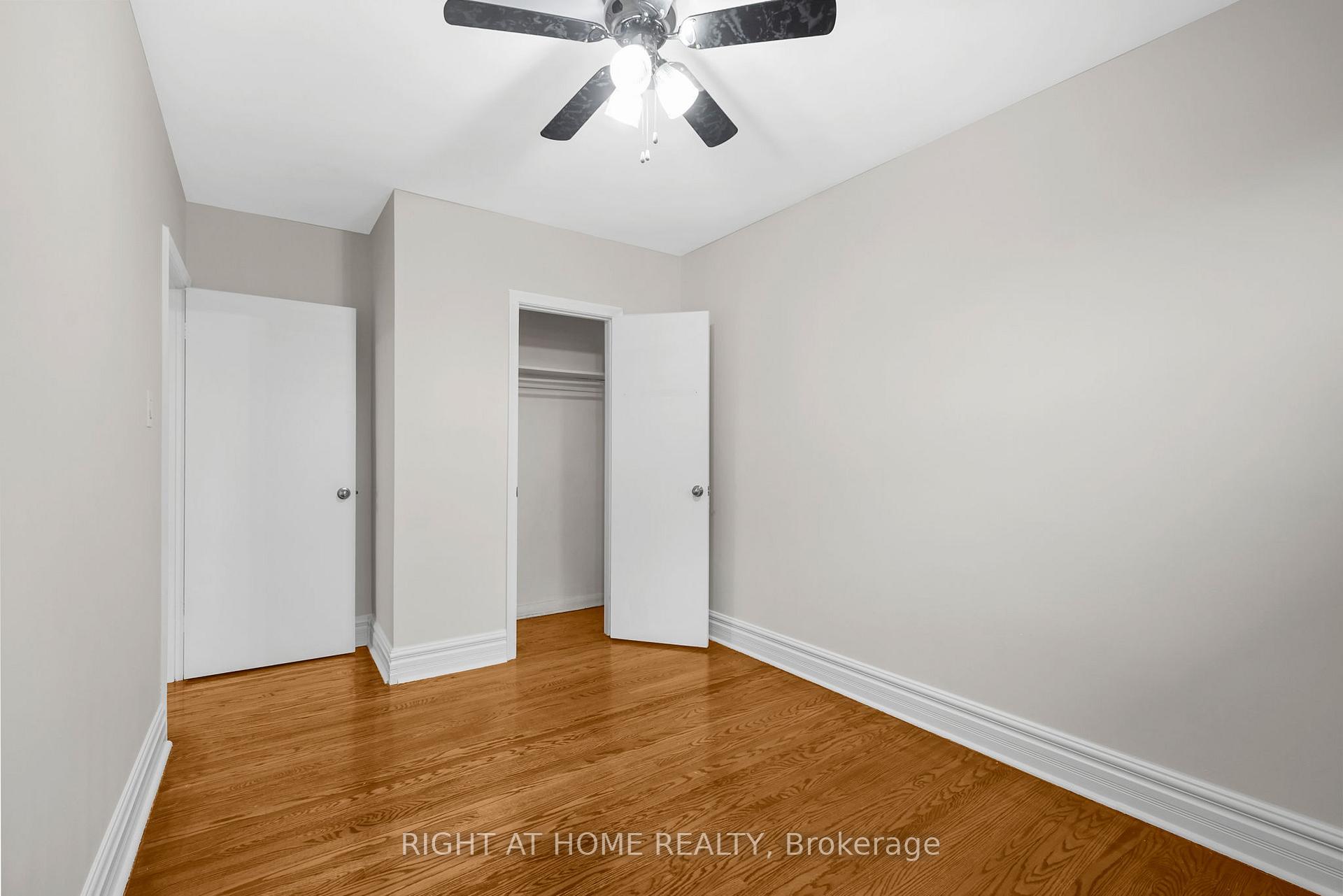 Photo 33 of 304 Dovedale Drive, Whitby, Downtown Whitby — HOMEH
