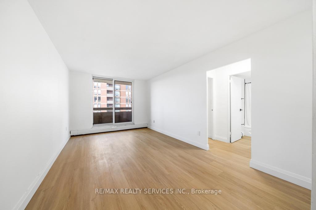 Photo 3 of Unit 808, 223 Jackson Street W, Hamilton, Durand — HOMEH