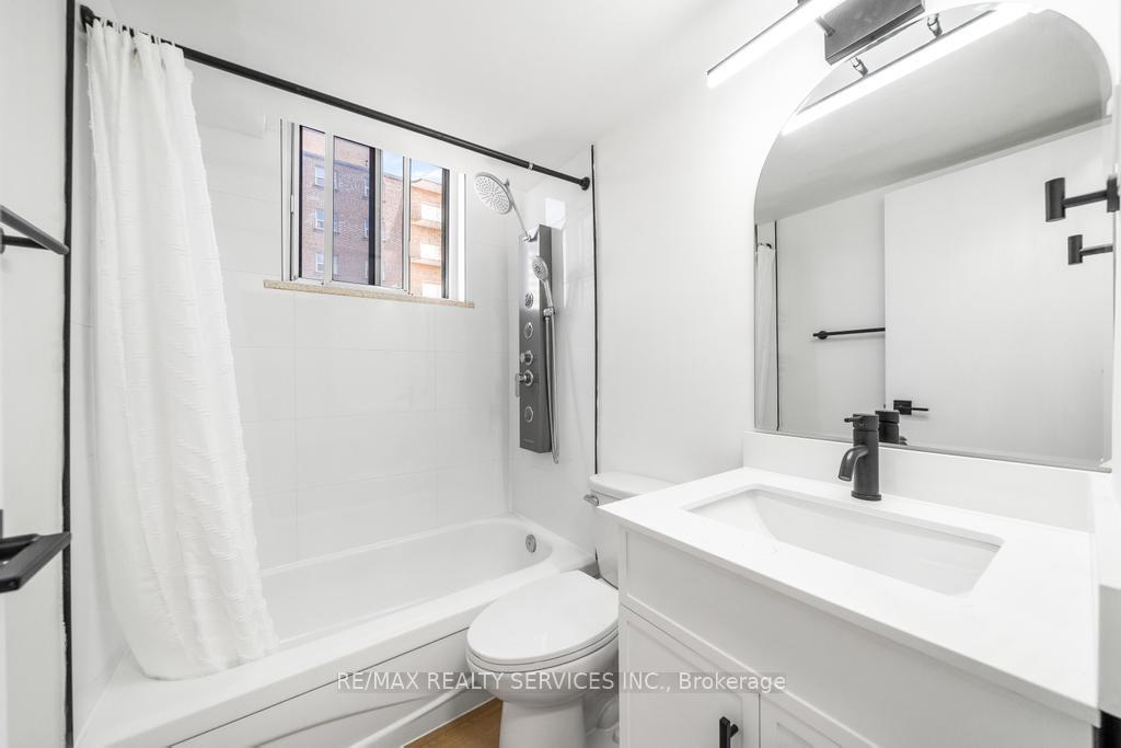 Photo 31 of Unit 808, 223 Jackson Street W, Hamilton, Durand — HOMEH