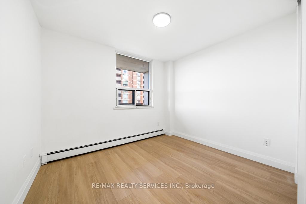 Photo 15 of Unit 808, 223 Jackson Street W, Hamilton, Durand — HOMEH
