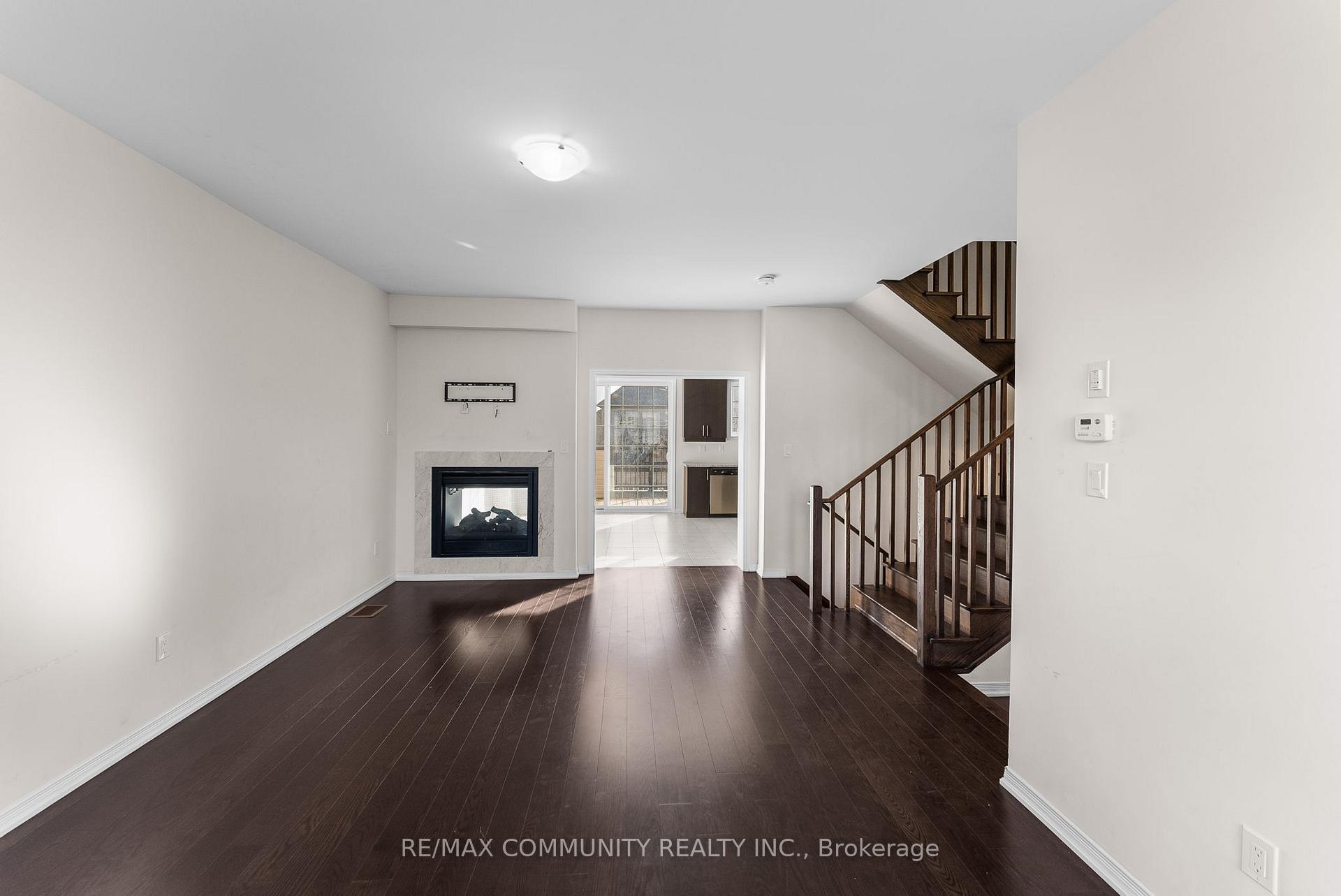 Photo 4 of 314 Coronation Road, Whitby, Rural Whitby — HOMEH