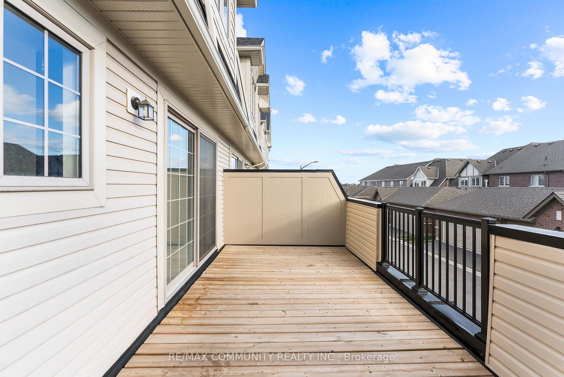 Photo 11 of 314 Coronation Road, Whitby, Rural Whitby — HOMEH
