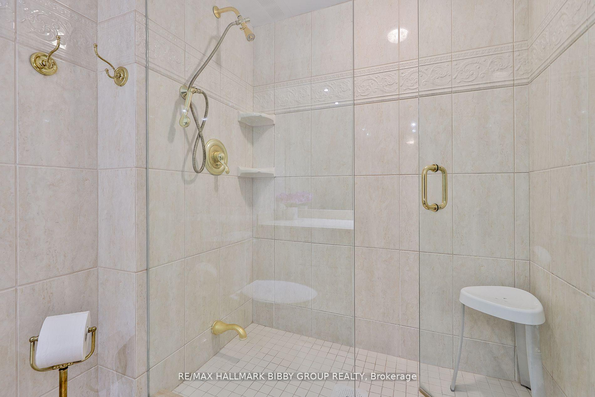 Photo 28 of Unit 3006, 65 Harbour Square, Toronto, Waterfront Communities — HOMEH