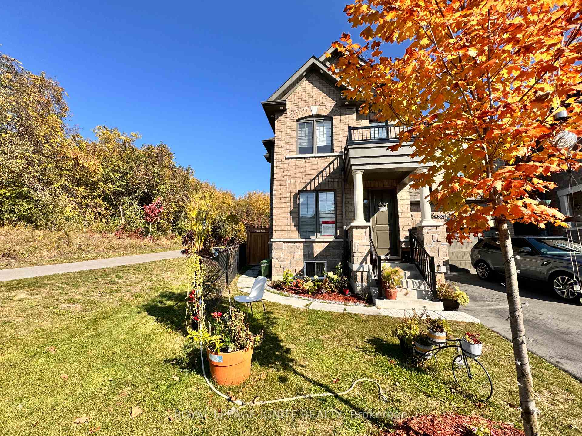 Photo 1 of 47 Swordfish Drive, Whitby, Lynde Creek — HOMEH