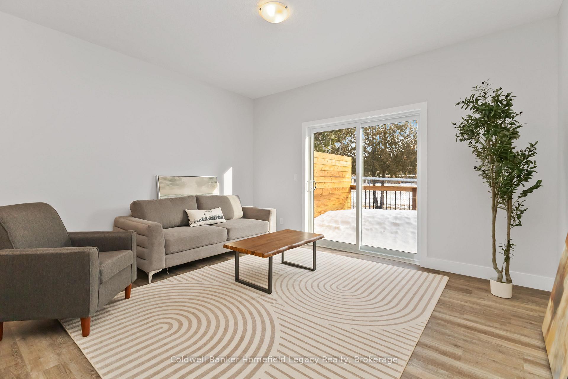 Photo 7 of Unit 6, 165 Egan Avenue, St. Marys — HOMEH