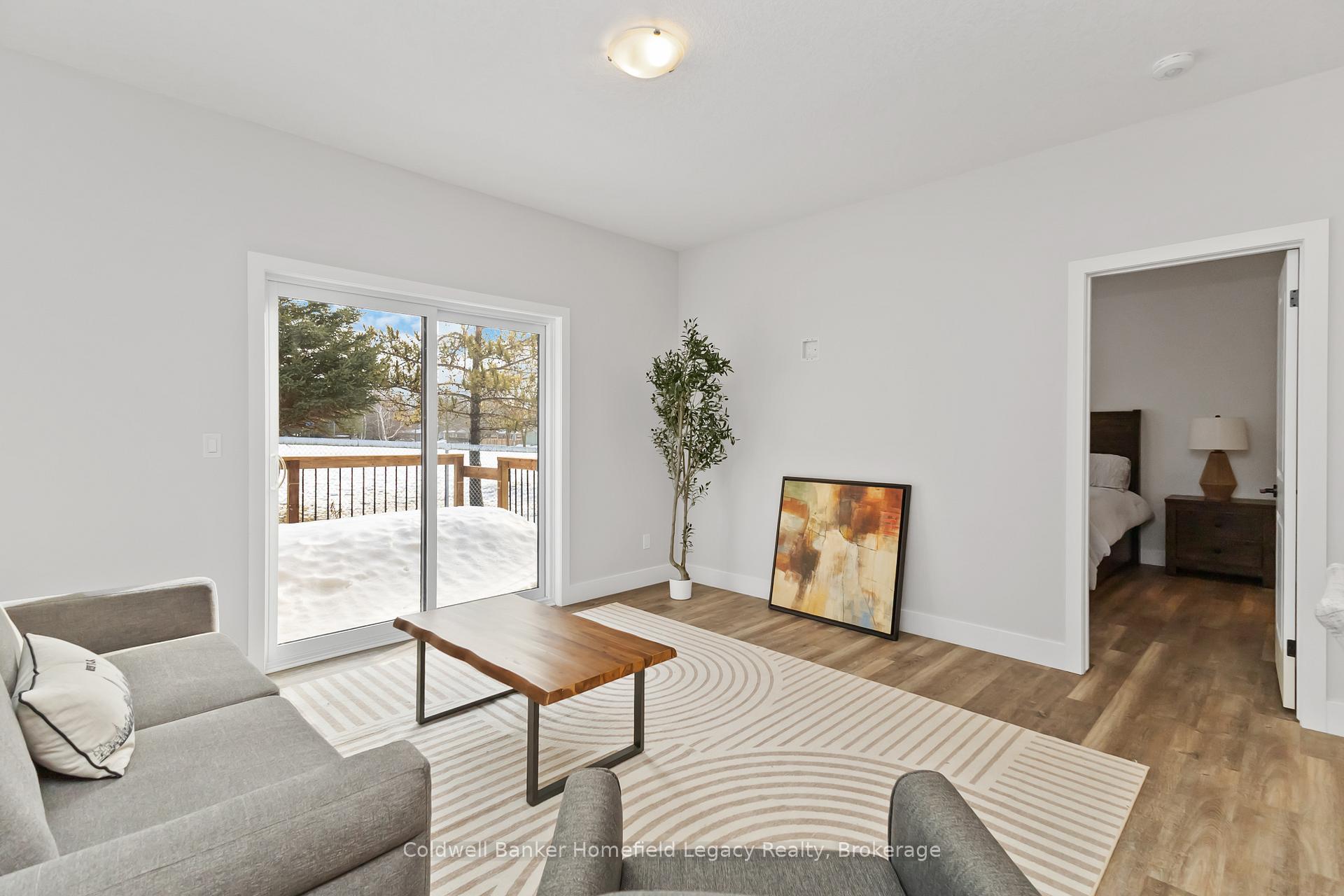 Photo 3 of Unit 6, 165 Egan Avenue, St. Marys — HOMEH