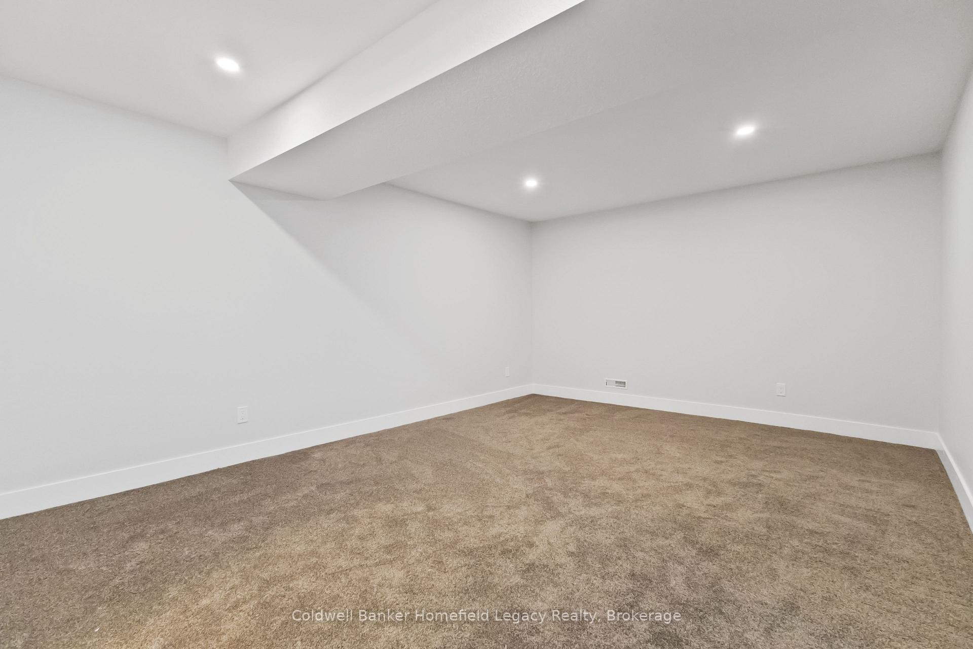 Photo 24 of Unit 6, 165 Egan Avenue, St. Marys — HOMEH
