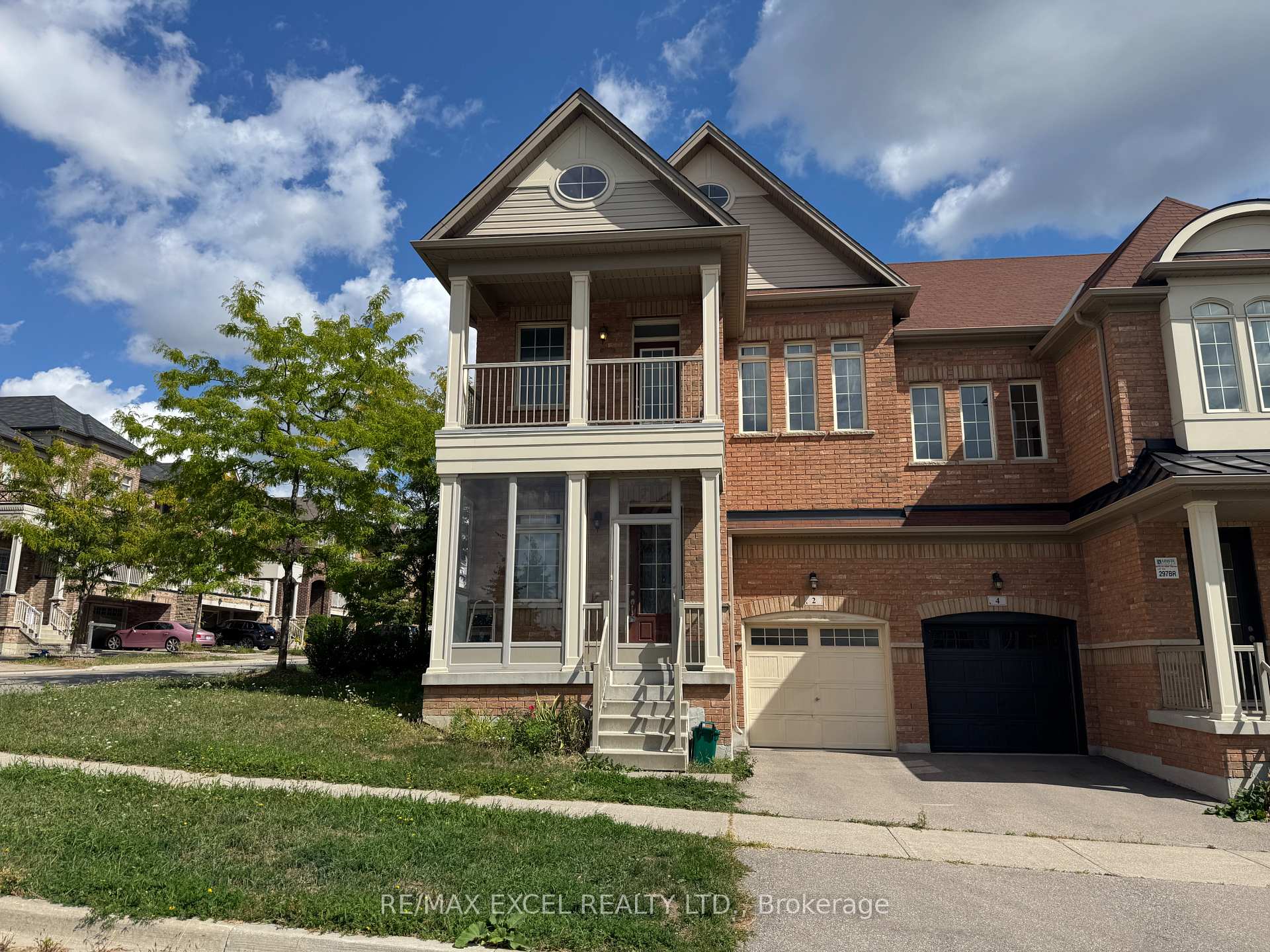 Photo 14 of 2 Christian Ritter Drive, Markham, Berczy — HOMEH