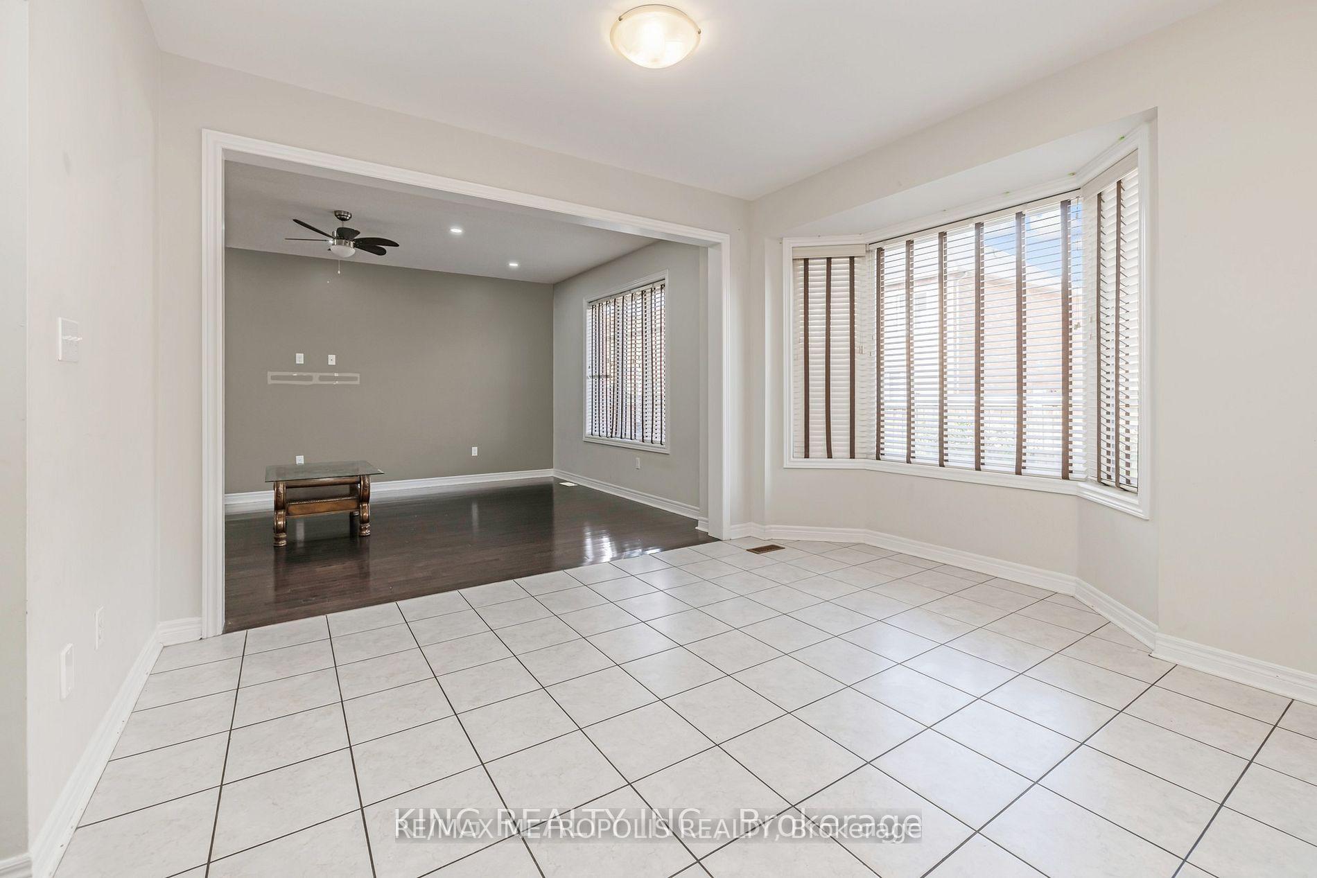 Photo 17 of Unit Main, 8 Overglen Court, Brampton, Credit Valley — HOMEH