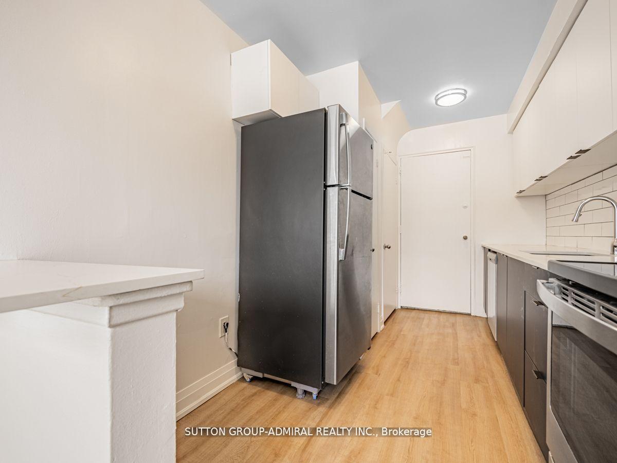 Photo 12 of Unit 14, 20 Clement Road, Etobicoke, Willowridge-Martingrove-Richview — HOMEH