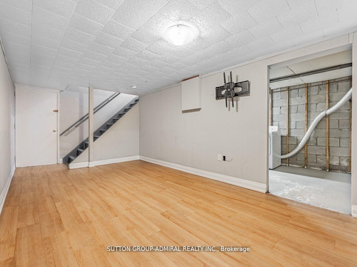 Photo 23 of Unit 14, 20 Clement Road, Etobicoke, Willowridge-Martingrove-Richview — HOMEH