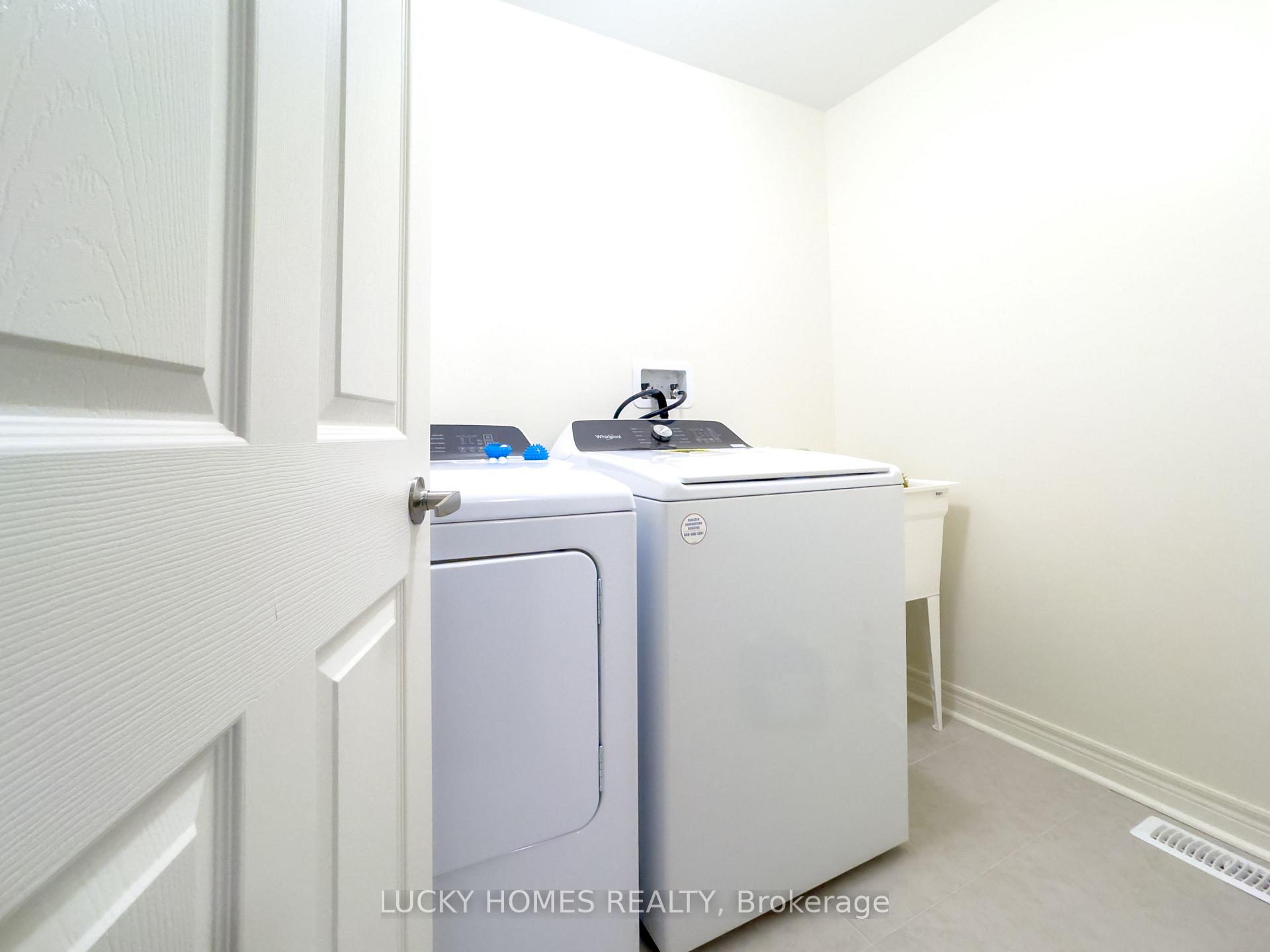 Photo 12 of 1214 Drinkle Crescent, Oshawa, Eastdale — HOMEH