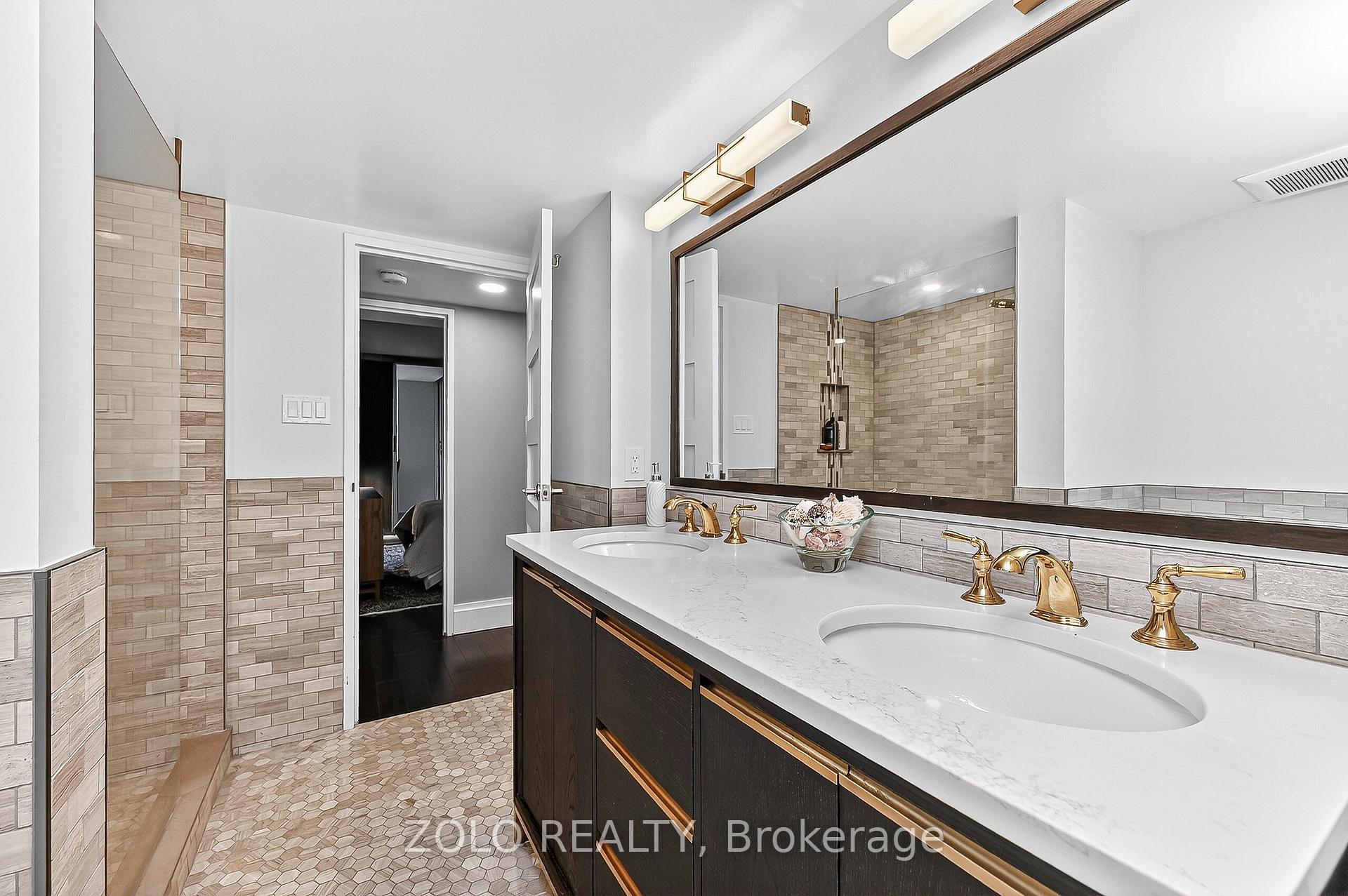 Photo 35 of Unit 1101, 160 George Street, Ottawa, Lower Town/Byward Market — HOMEH
