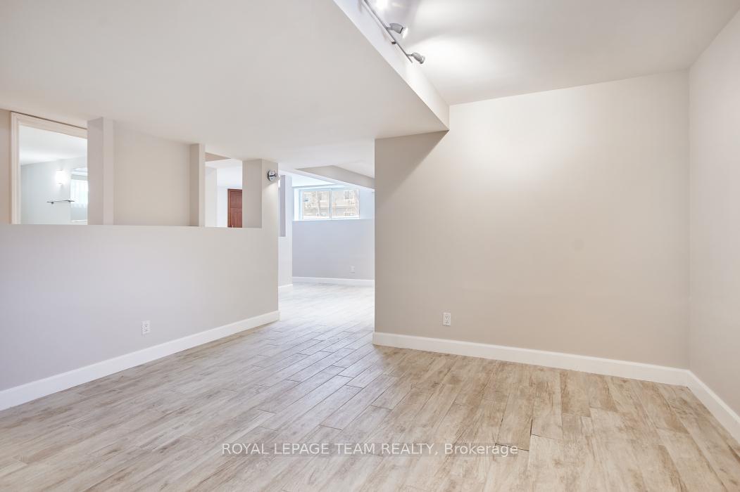 Photo 3 of Unit 1, 333 Zephyr Avenue, Ottawa, Britannia — HOMEH