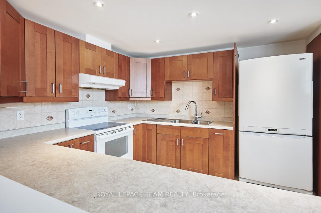Photo 9 of Unit 1, 333 Zephyr Avenue, Ottawa, Britannia — HOMEH