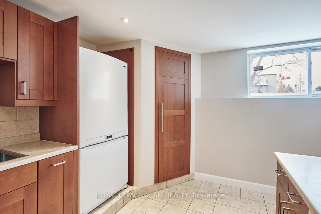 Photo 13 of Unit 1, 333 Zephyr Avenue, Ottawa, Britannia — HOMEH