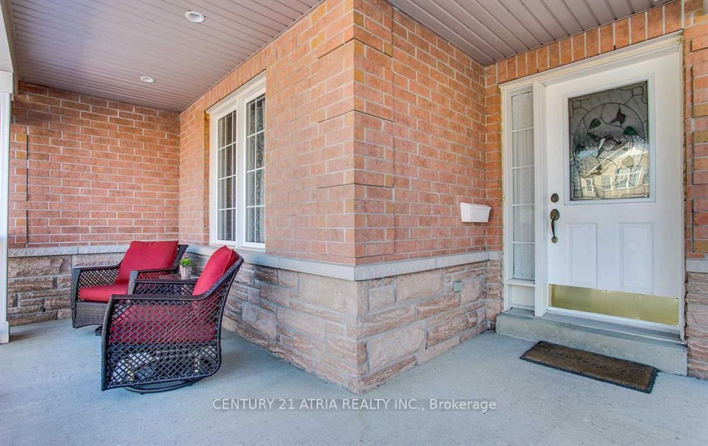 Photo 8 of Unit Main, 1454 Clearbrook Drive, Oshawa, Taunton — HOMEH