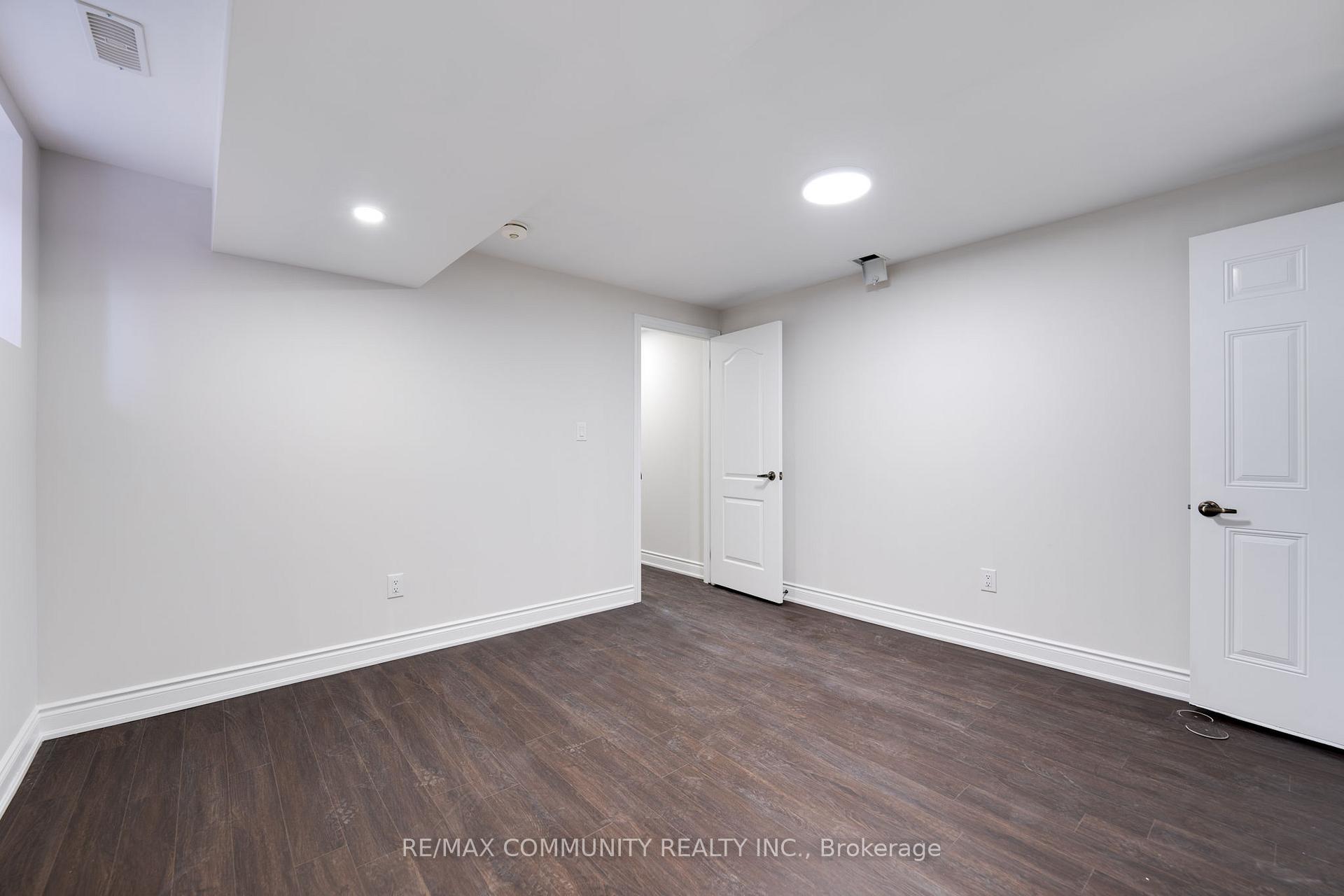 Photo 10 of Unit Bsmt, 83 Folgate Crescent, Brampton, Sandringham-Wellington North — HOMEH