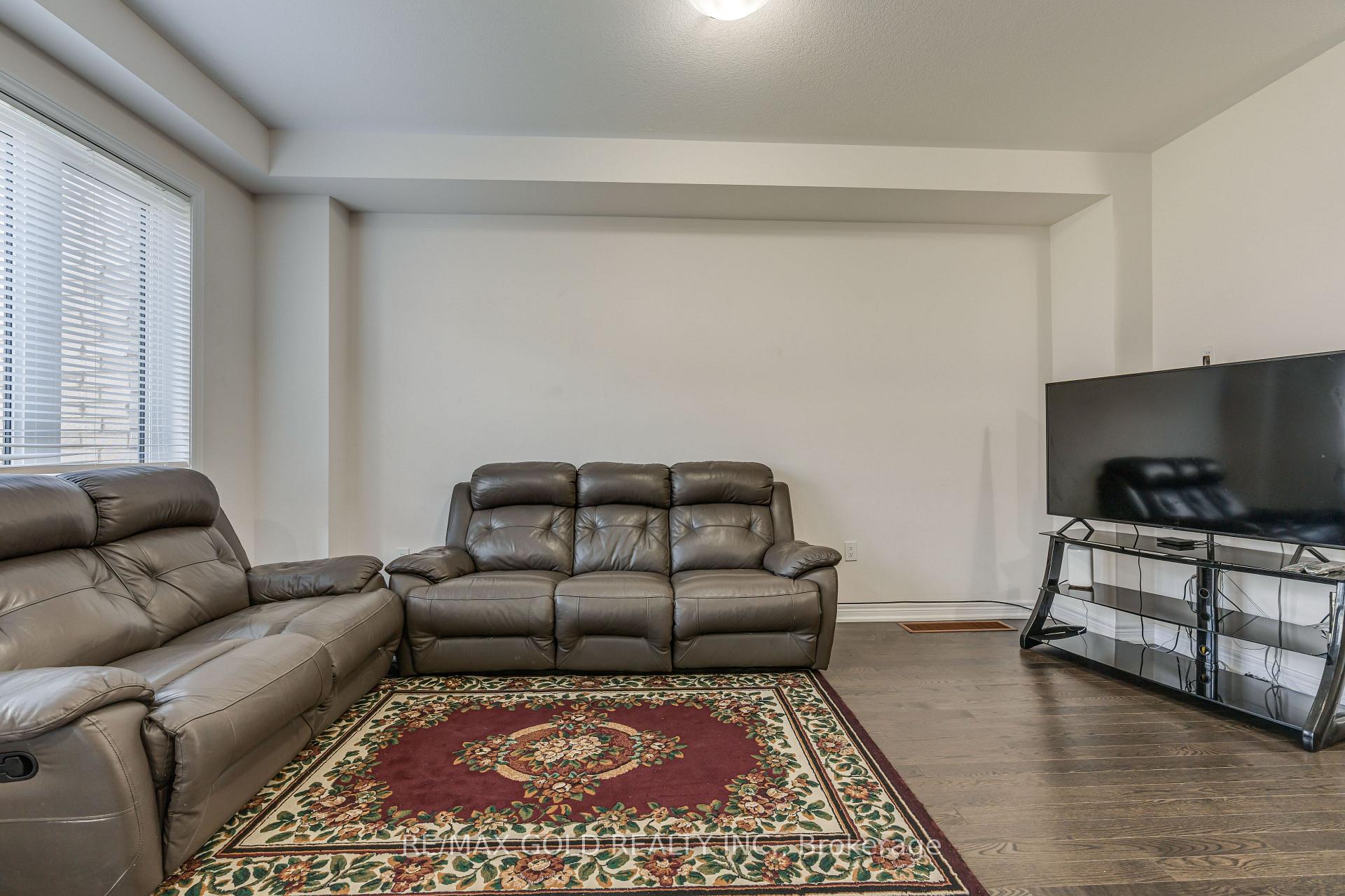 Photo 16 of Unit 95, 166 Deerpath Drive SE, Guelph, Willow West/Sugarbush/West Acres — HOMEH