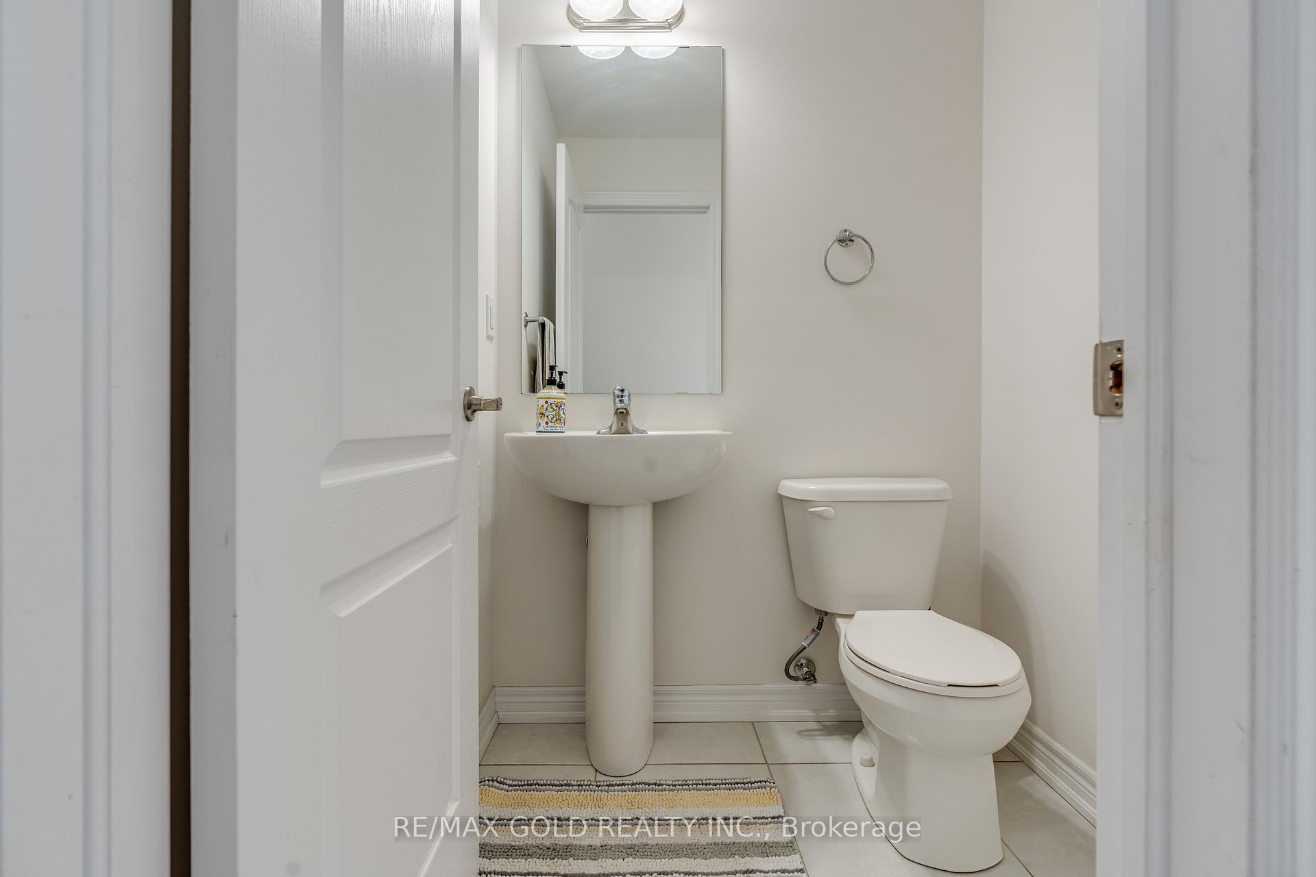 Photo 17 of Unit 95, 166 Deerpath Drive SE, Guelph, Willow West/Sugarbush/West Acres — HOMEH
