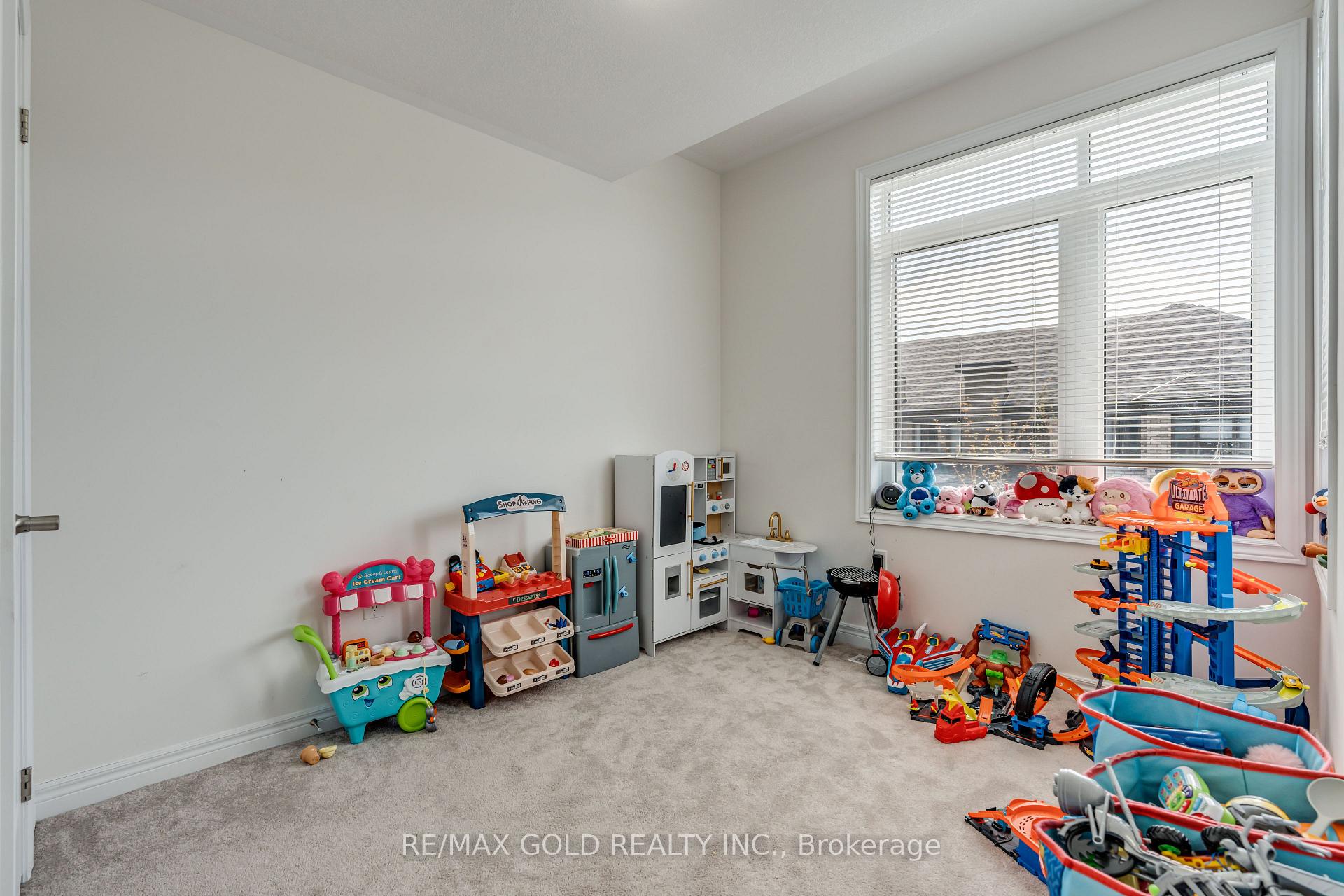 Photo 27 of Unit 95, 166 Deerpath Drive SE, Guelph, Willow West/Sugarbush/West Acres — HOMEH