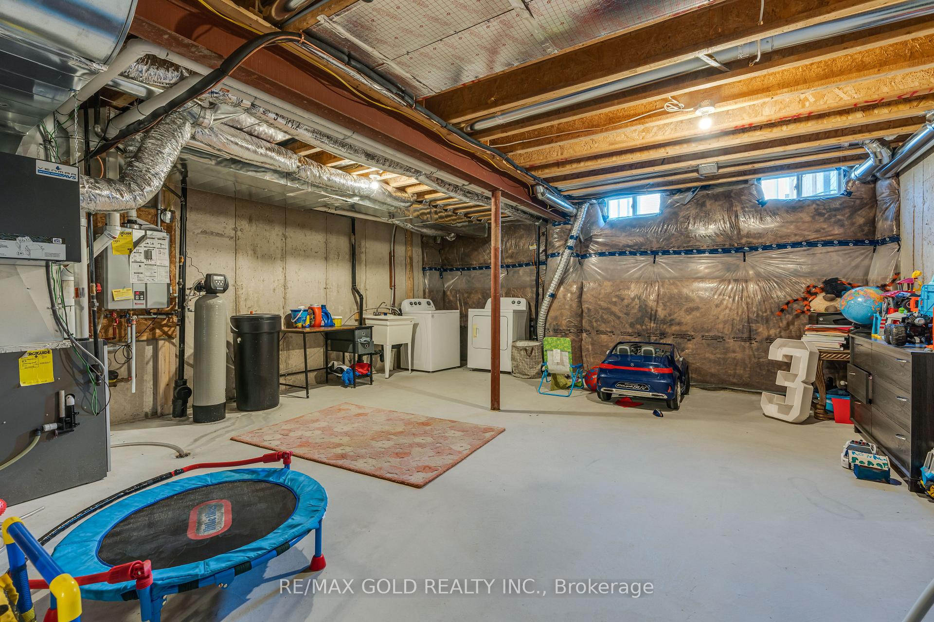Photo 31 of Unit 95, 166 Deerpath Drive SE, Guelph, Willow West/Sugarbush/West Acres — HOMEH