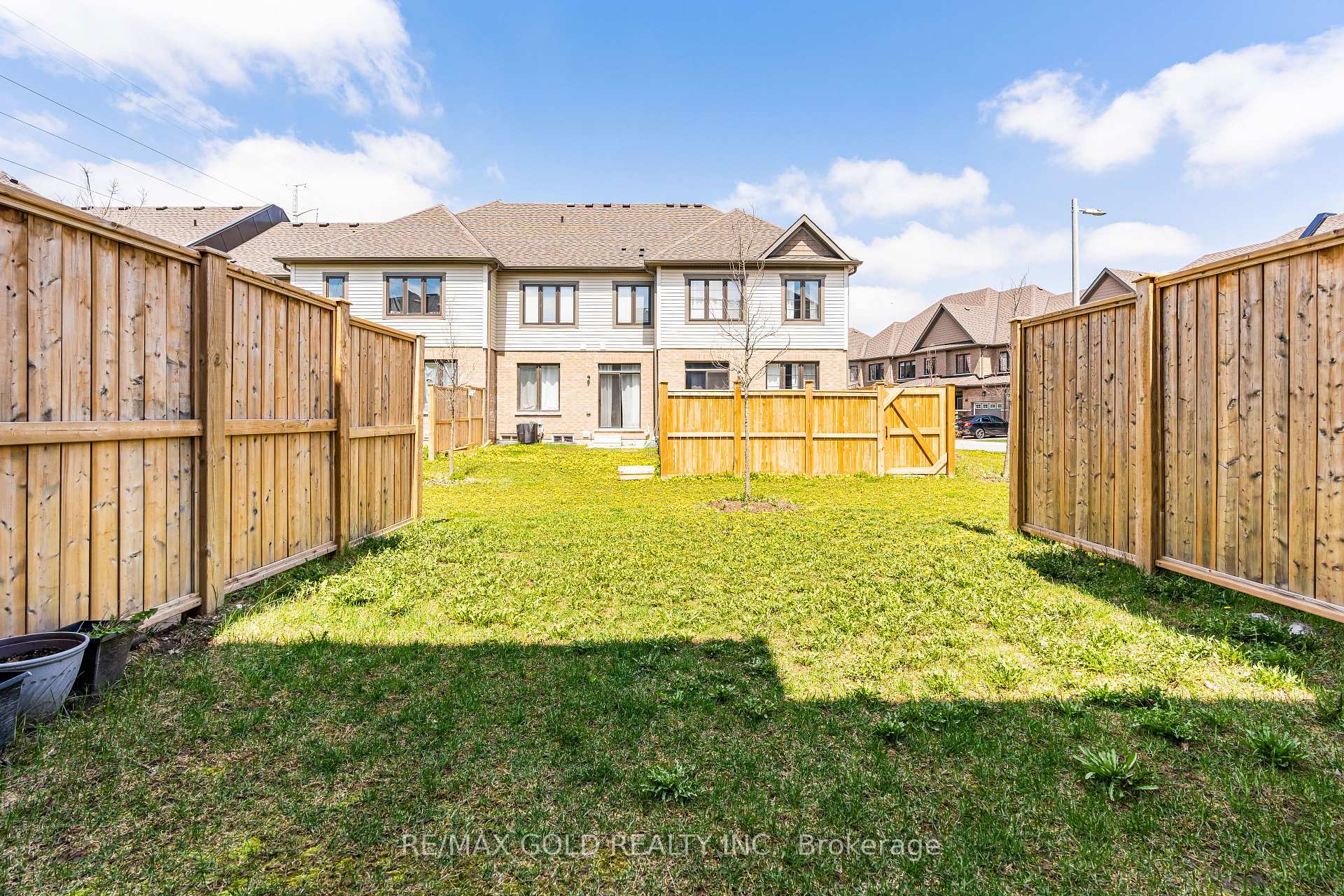 Photo 33 of Unit 95, 166 Deerpath Drive SE, Guelph, Willow West/Sugarbush/West Acres — HOMEH