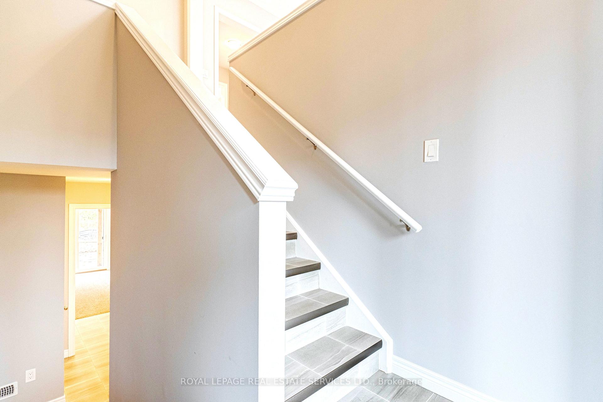 Photo 2 of 51 Arabella Drive, Guelph, Kortright East — HOMEH