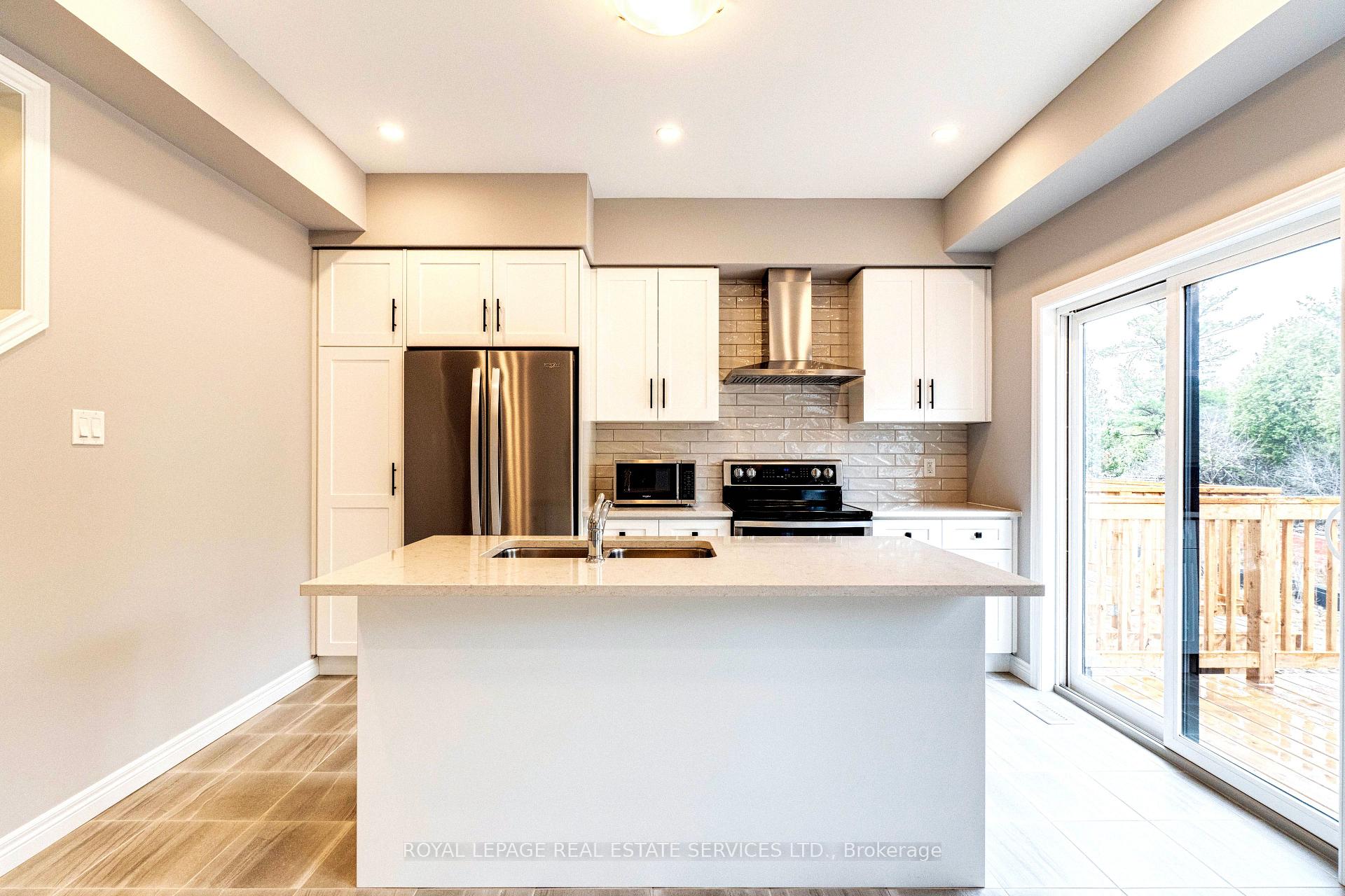 Photo 17 of 51 Arabella Drive, Guelph, Kortright East — HOMEH
