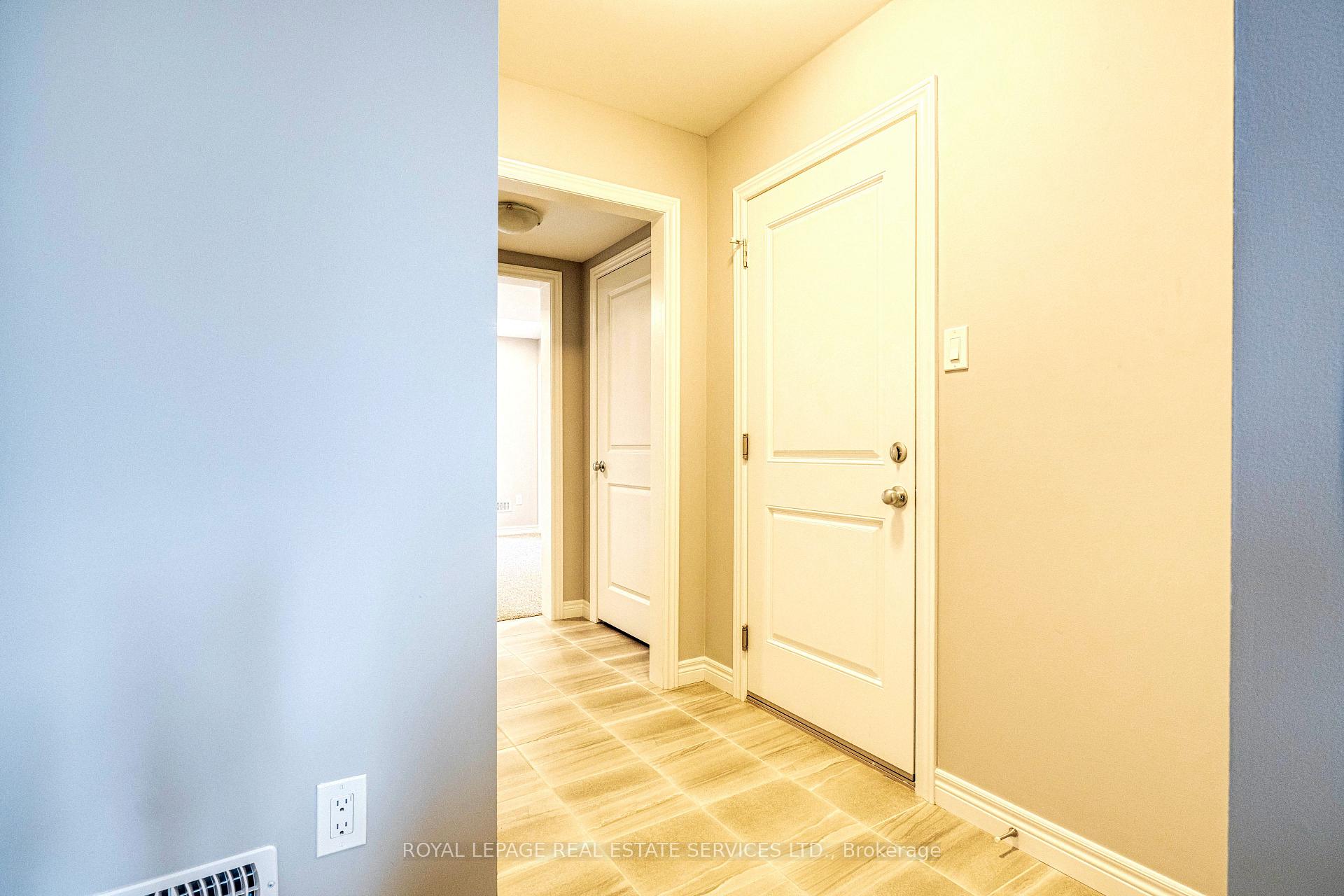 Photo 28 of 51 Arabella Drive, Guelph, Kortright East — HOMEH