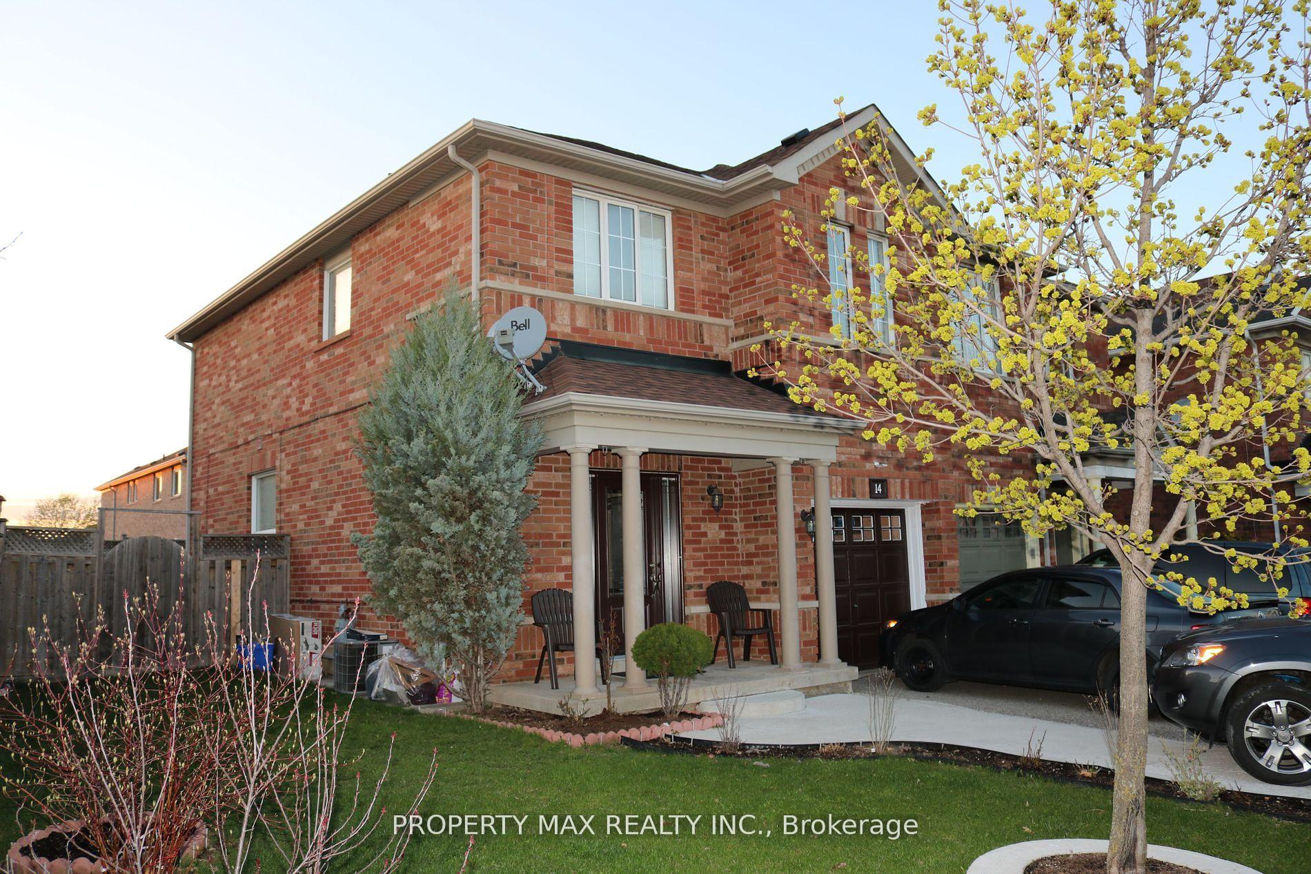 Photo 1 of 14 Rivermere Court, Brampton, Fletcher's Meadow — HOMEH