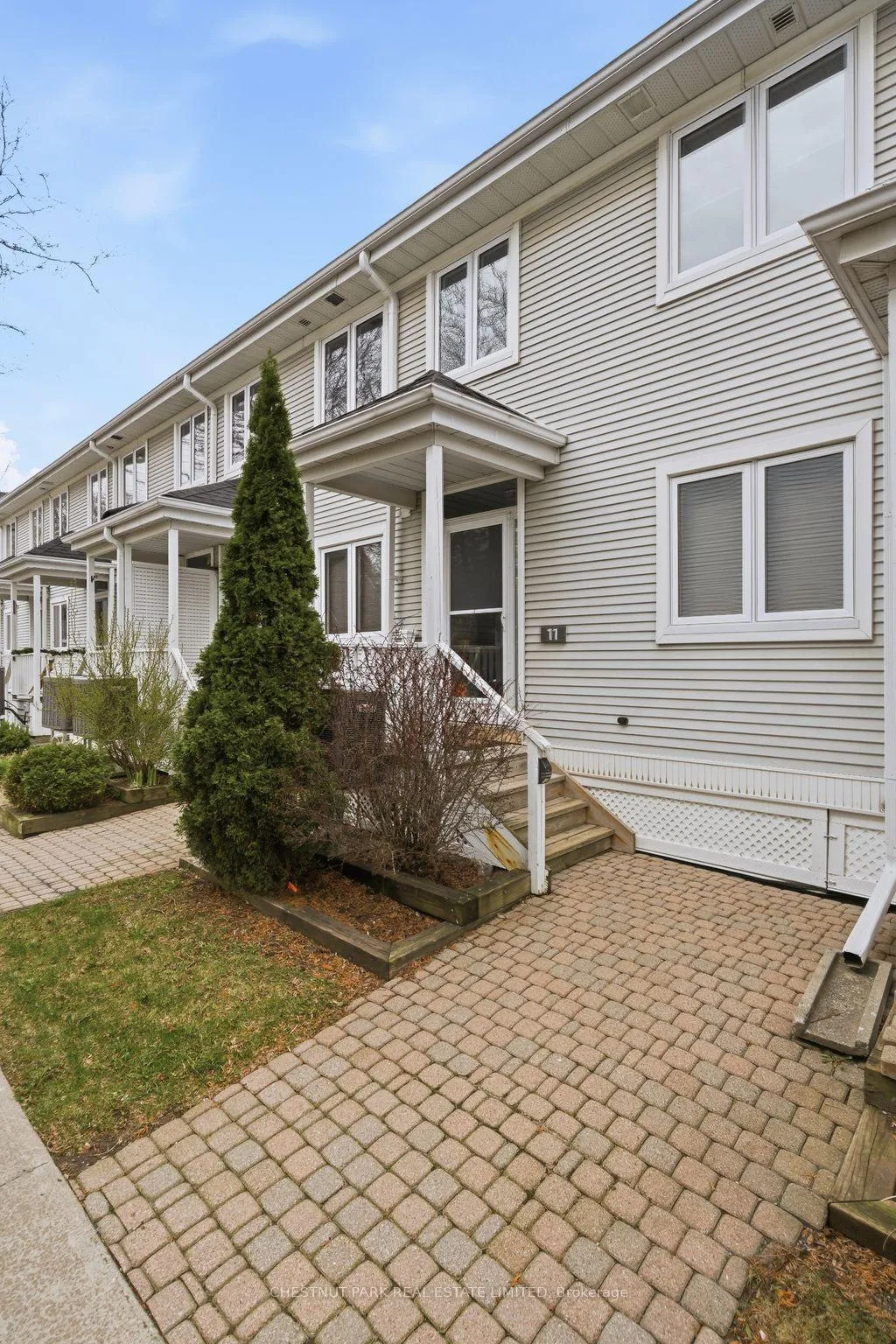 Photo 5 of Unit 11, 1 Mortimer Street, Prince Edward County, Picton Ward — HOMEH