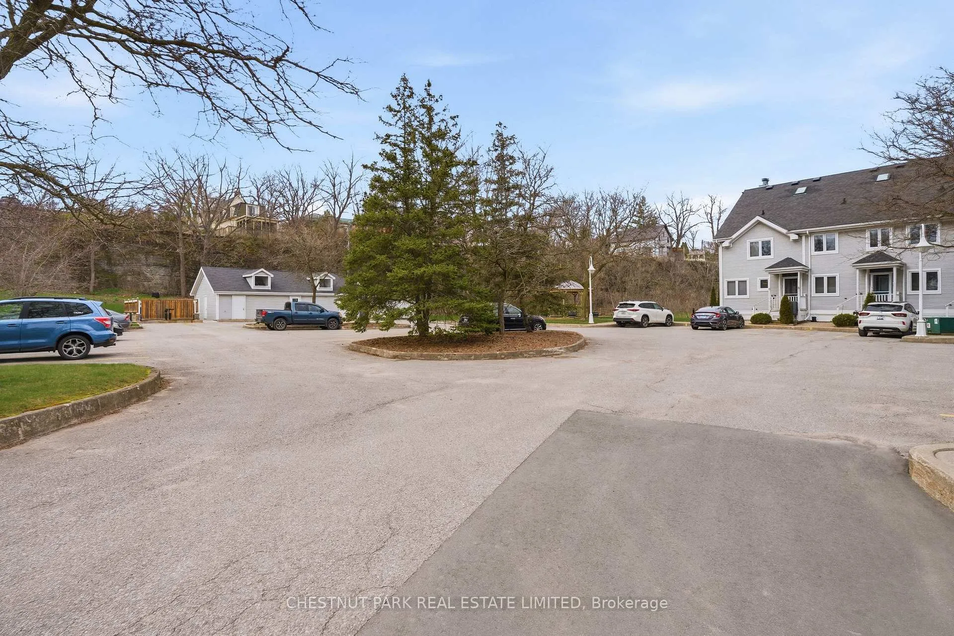 Photo 28 of Unit 11, 1 Mortimer Street, Prince Edward County, Picton Ward — HOMEH