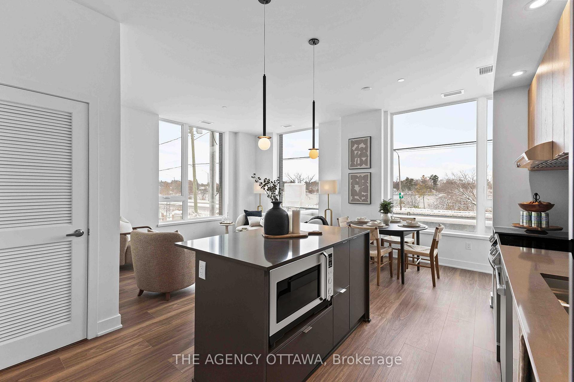 Photo 5 of Unit 206, 3071 Riverside Drive, Ottawa, Mooneys Bay/Riverside Park — HOMEH