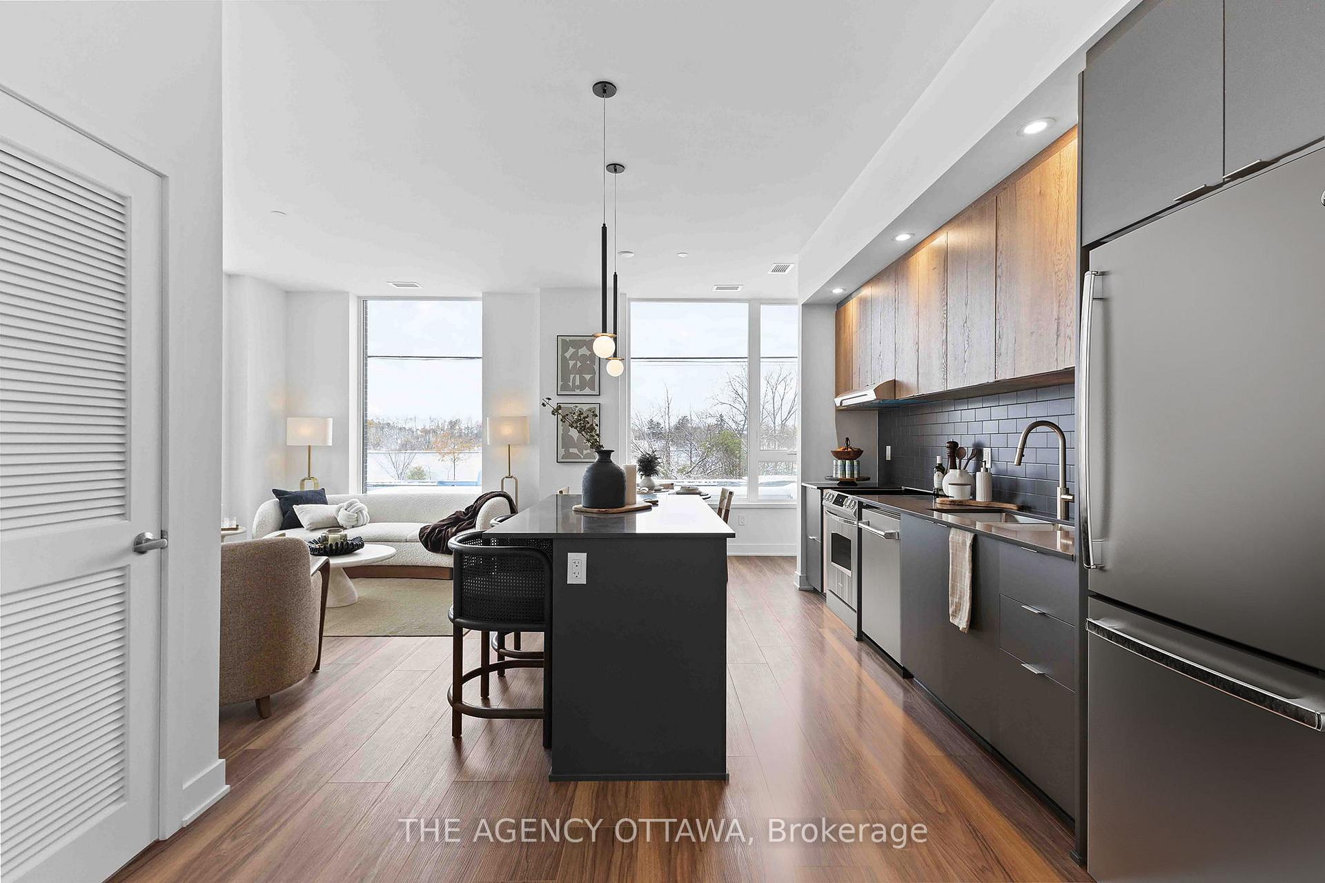 Photo 2 of Unit 311, 3071 Riverside Drive, Ottawa, Mooneys Bay/Riverside Park — HOMEH
