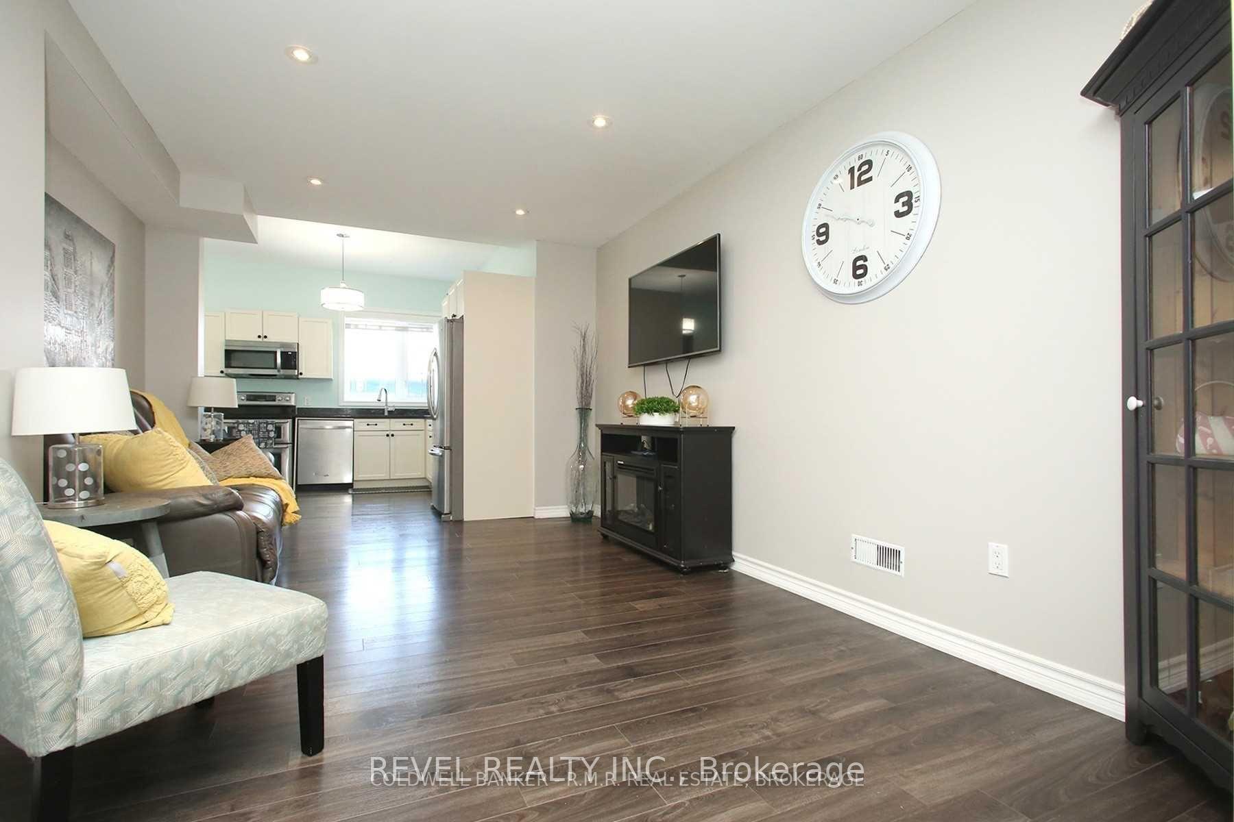 Photo 2 of Unit Bsmt, 825 Black Cherry Drive, Oshawa, Taunton — HOMEH