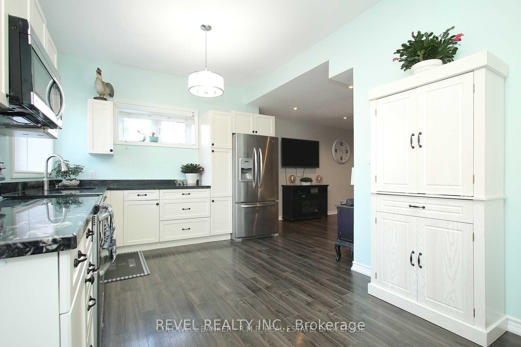 Photo 6 of Unit Bsmt, 825 Black Cherry Drive, Oshawa, Taunton — HOMEH