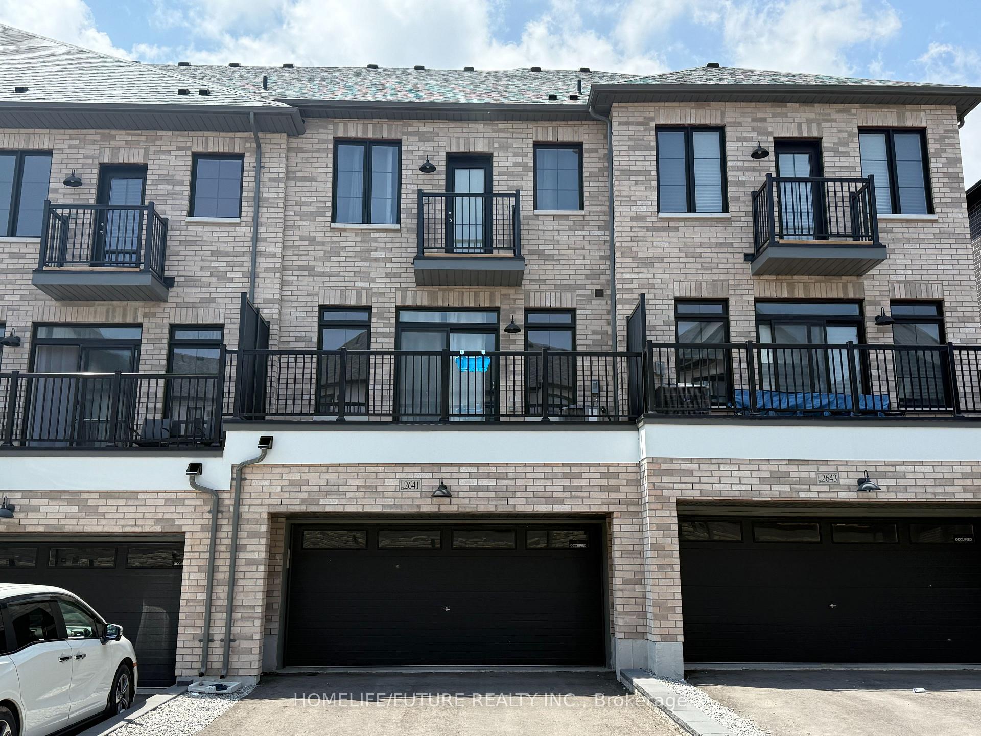 Photo 2 of 2641 Apricot Lane, Pickering, Rural Pickering — HOMEH