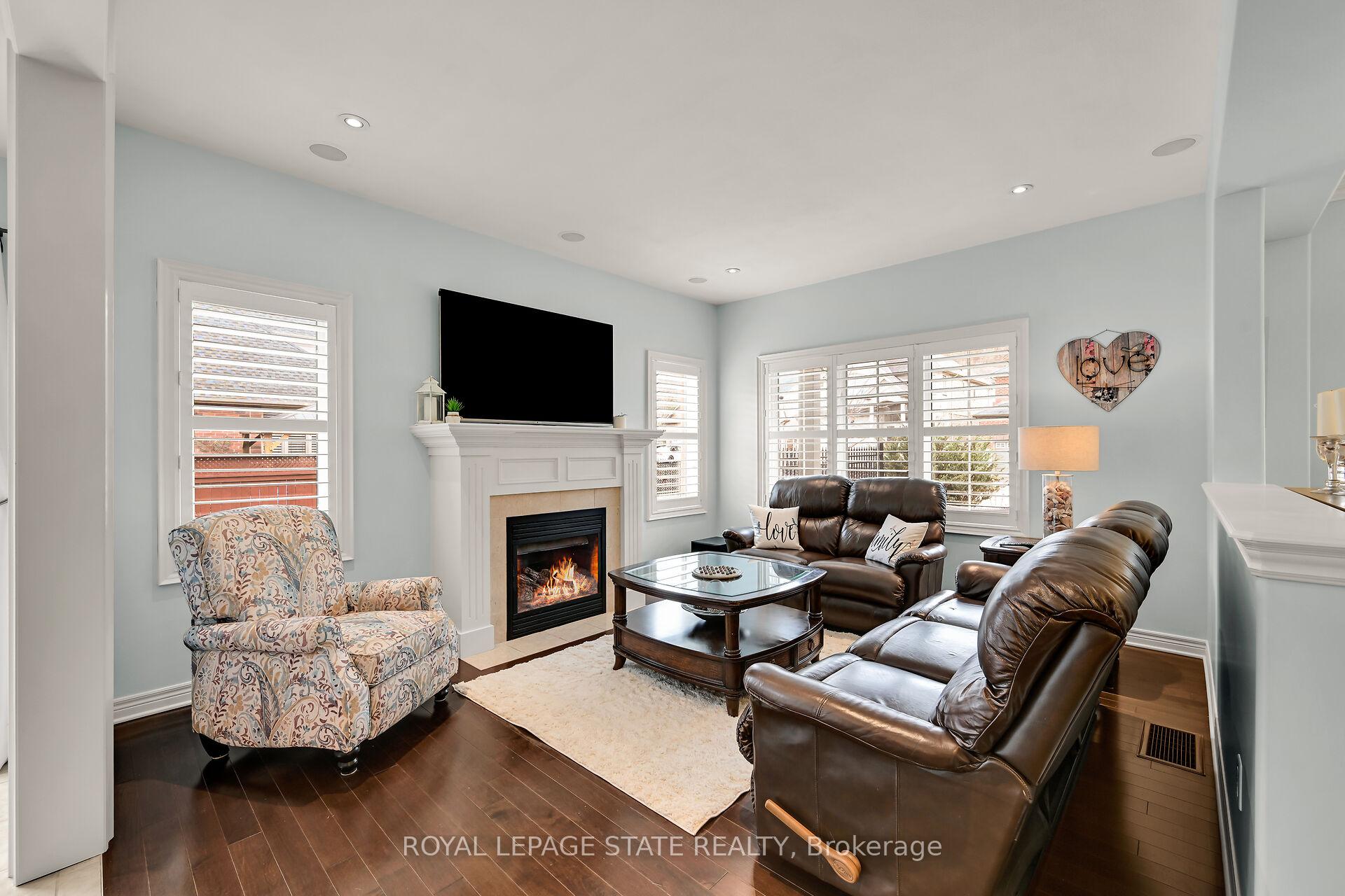 Photo 21 of 2 Hewitt Drive, Grimsby, Grimsby East — HOMEH