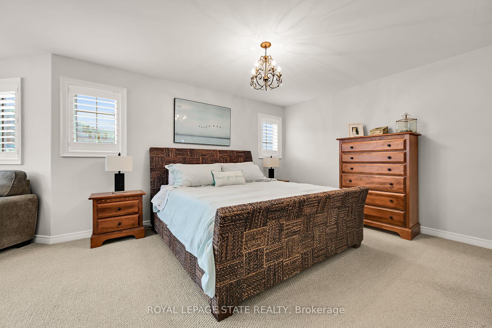 Photo 29 of 2 Hewitt Drive, Grimsby, Grimsby East — HOMEH