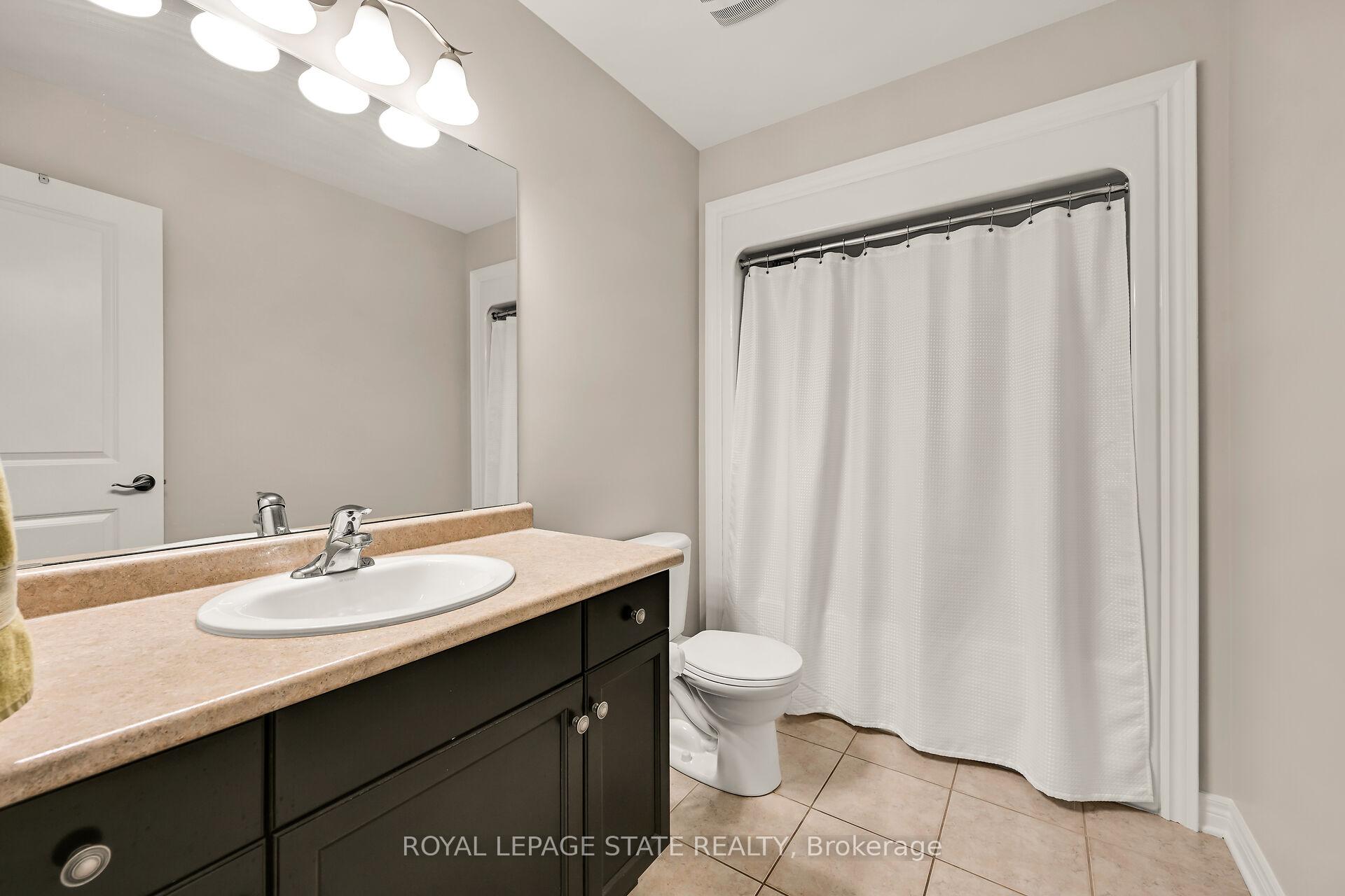 Photo 38 of 2 Hewitt Drive, Grimsby, Grimsby East — HOMEH