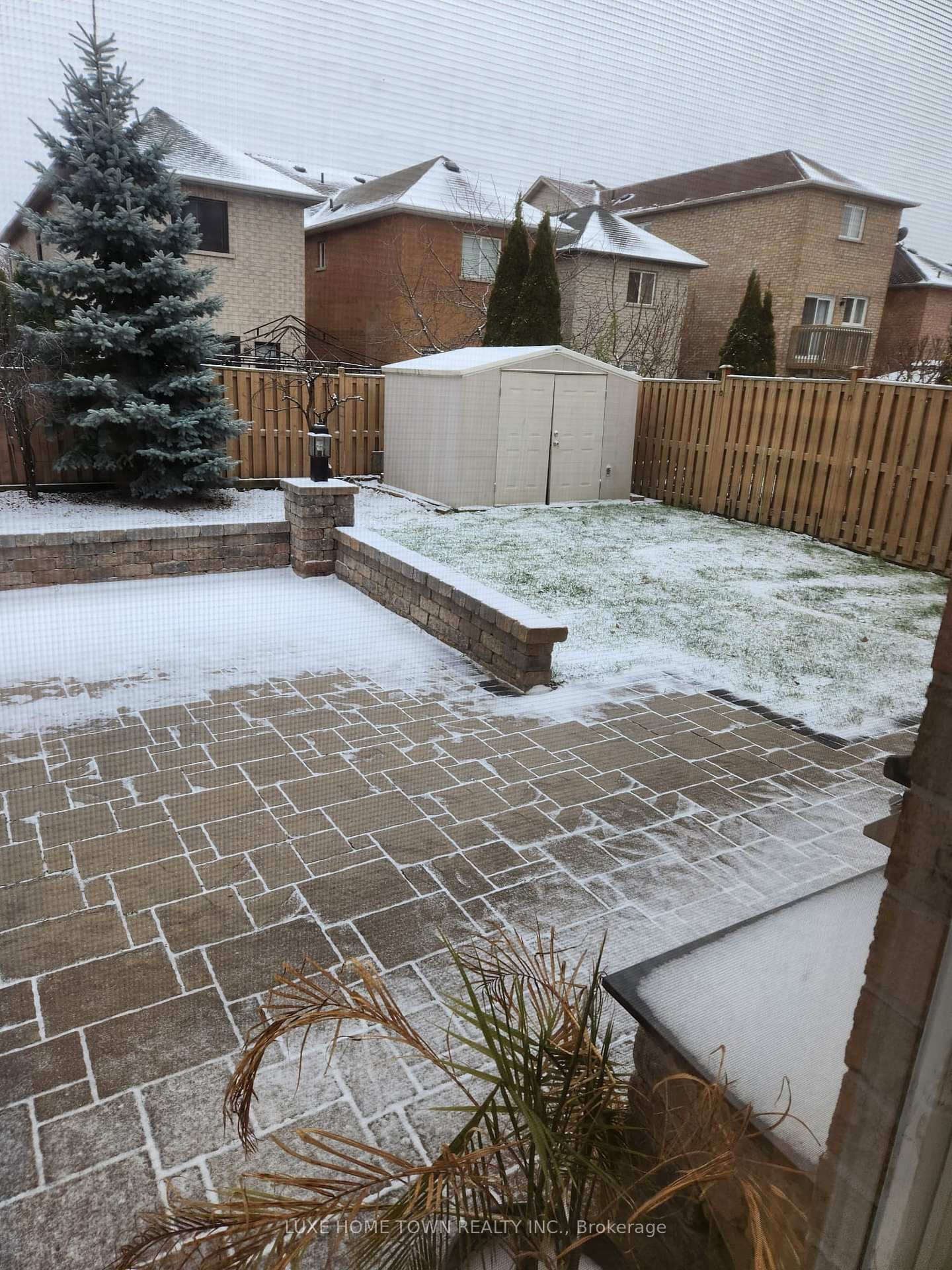 Photo 6 of 49 Queen Isabella(MAIN) Crescent, Vaughan, Vellore Village — HOMEH