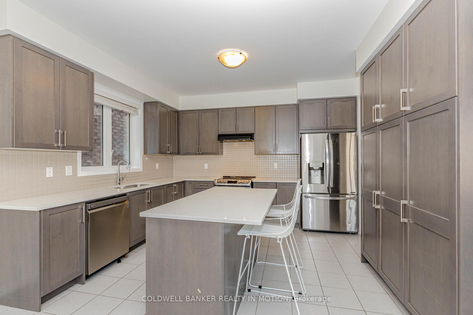 Photo 13 of 6 Vaughn Drive, Thorold, Hurricane/Merrittville — HOMEH